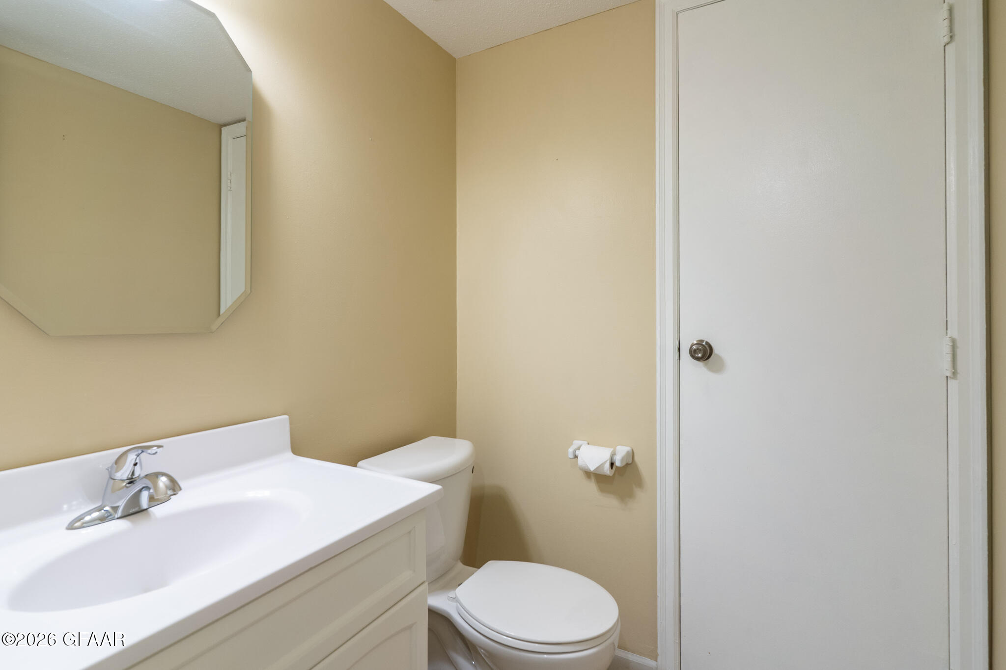 3720 CHERRY Street, O59