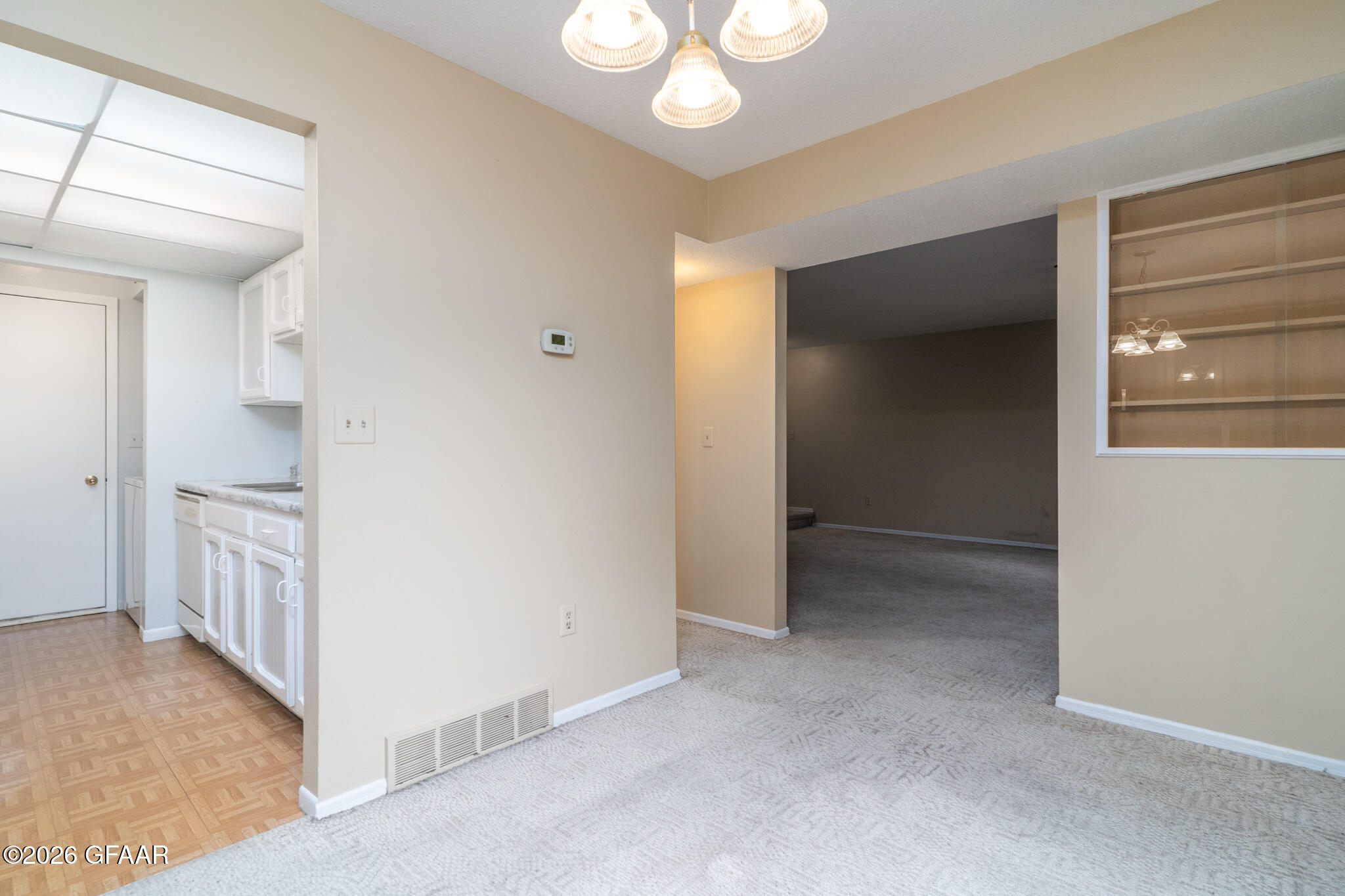 3720 CHERRY Street, O59