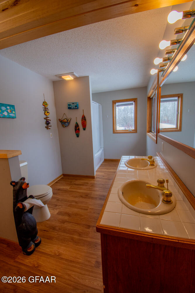 8012 GRACE LAKE Road SE