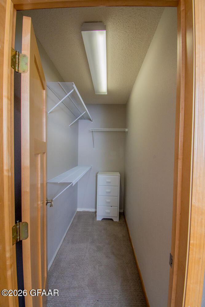 8012 GRACE LAKE Road SE