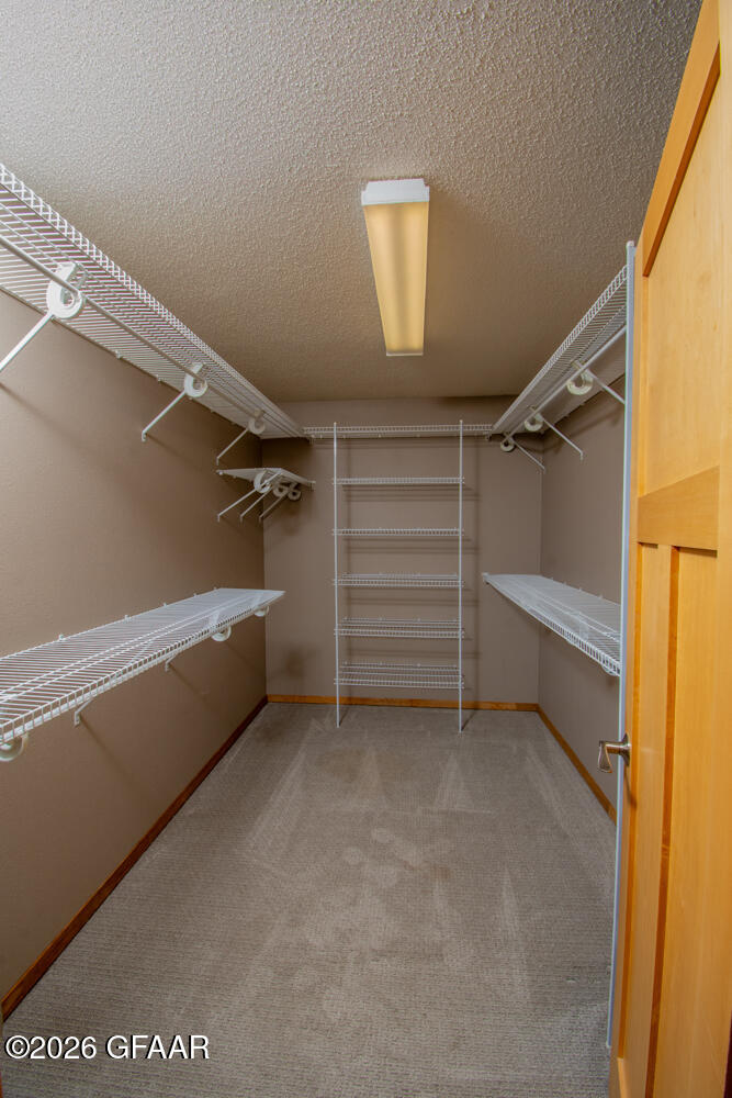 8012 GRACE LAKE Road SE