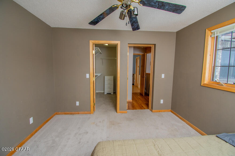 8012 GRACE LAKE Road SE