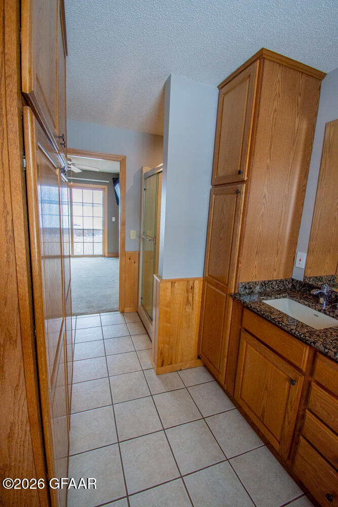 8012 GRACE LAKE Road SE