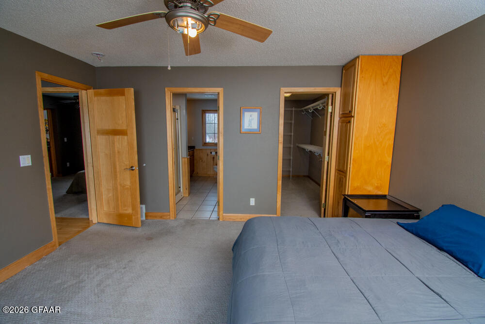 8012 GRACE LAKE Road SE