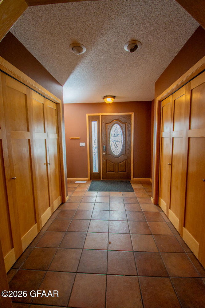 8012 GRACE LAKE Road SE