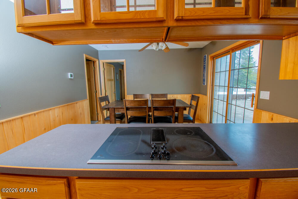 8012 GRACE LAKE Road SE