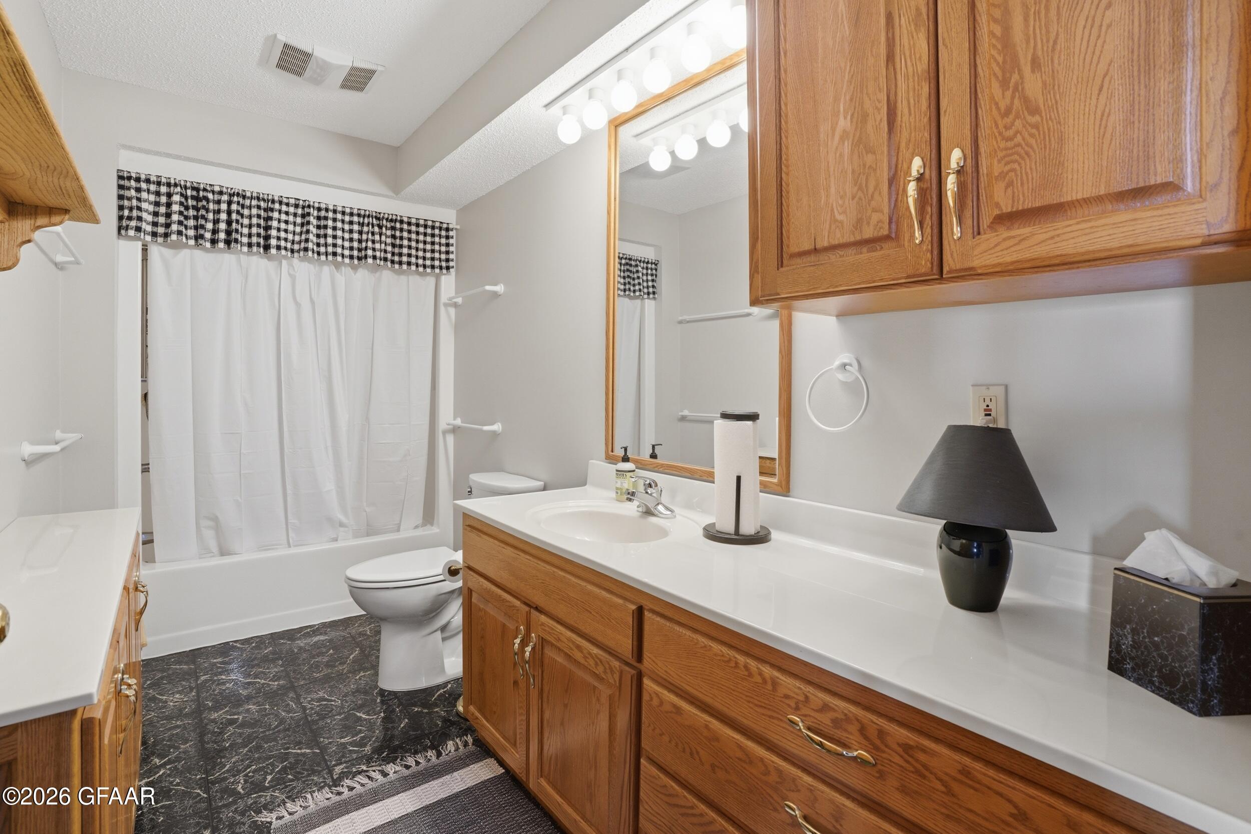 15707 SANDY BEACH Road SE