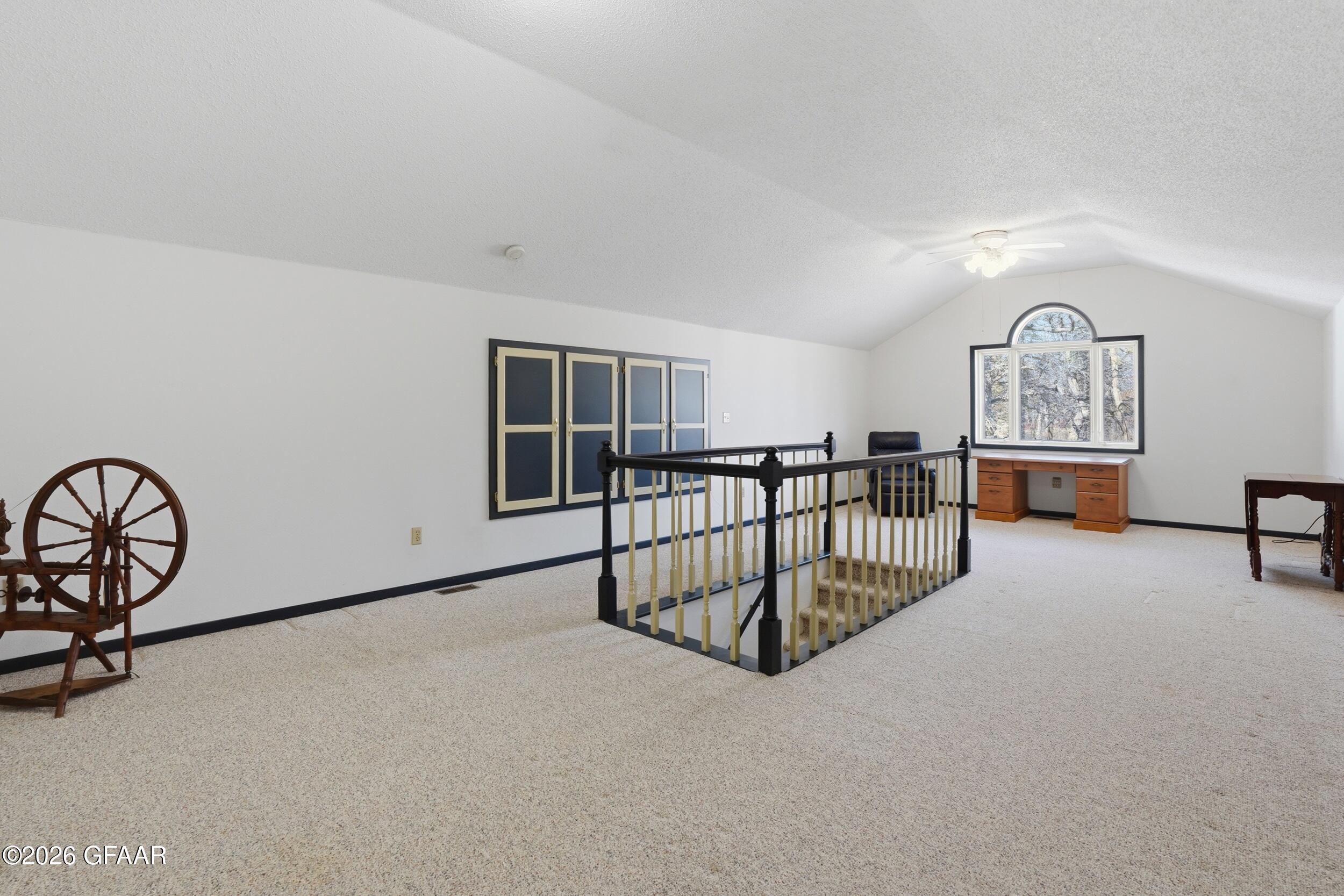 15707 SANDY BEACH Road SE