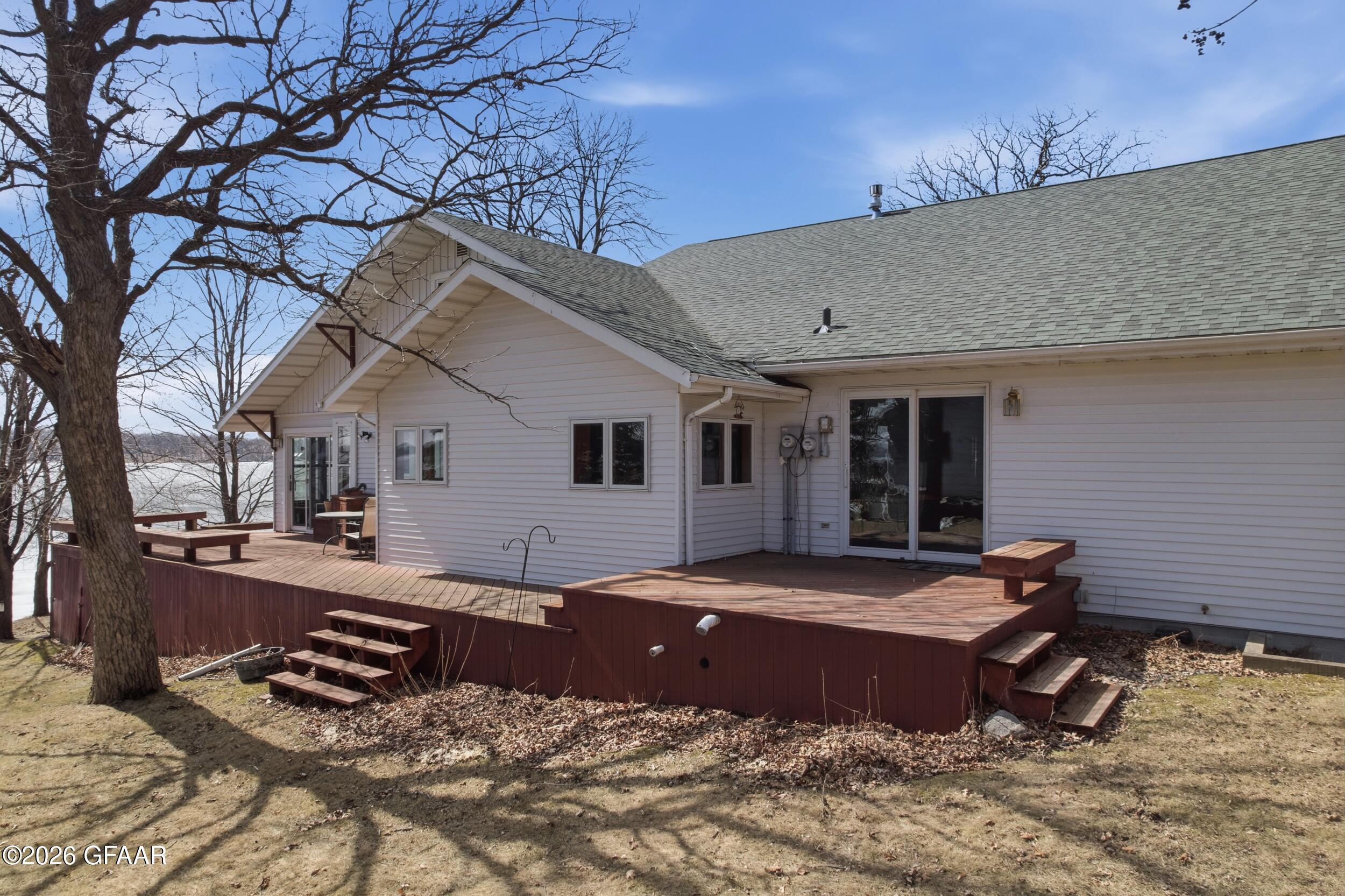 15707 SANDY BEACH Road SE