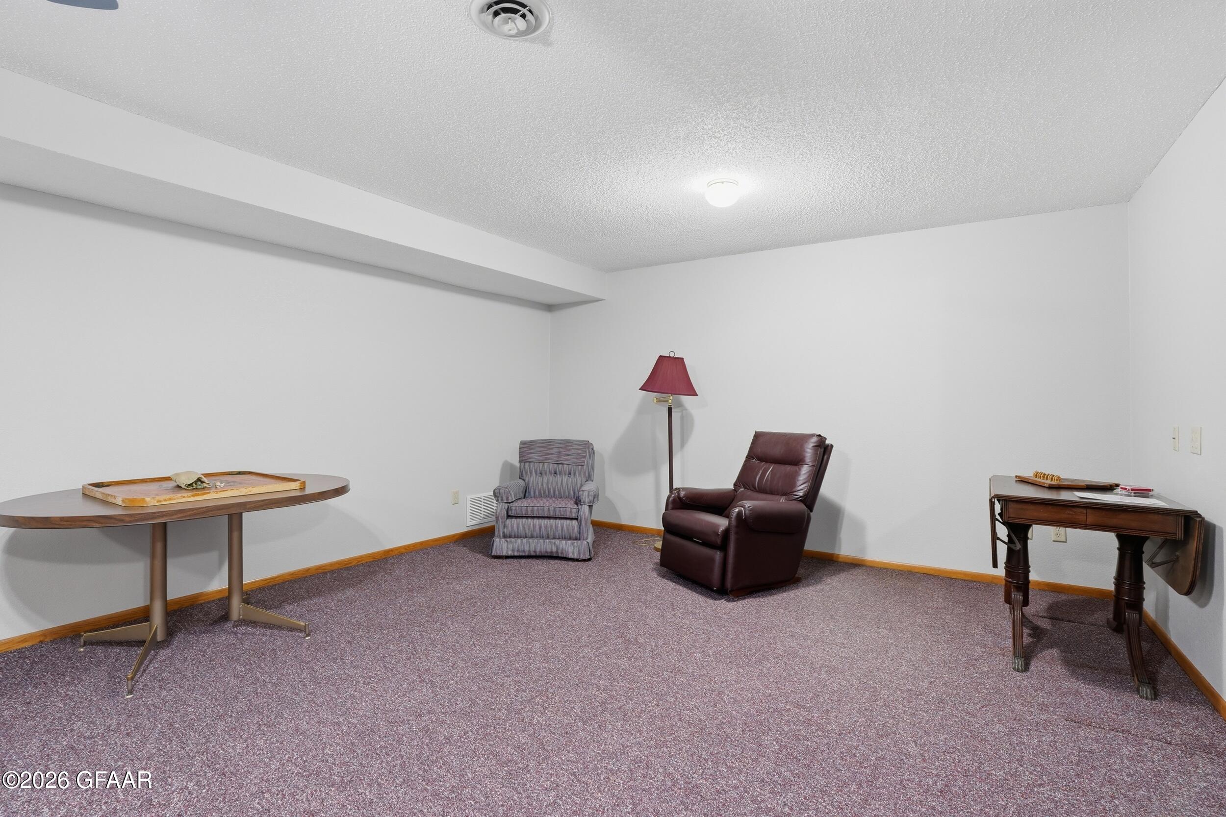 15707 SANDY BEACH Road SE