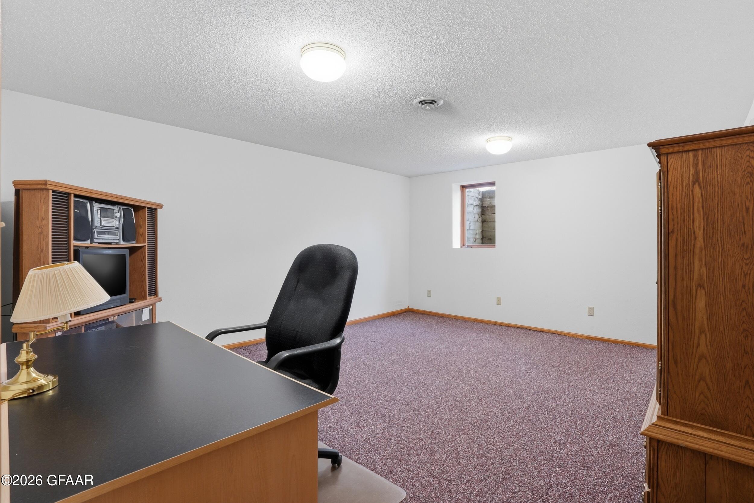 15707 SANDY BEACH Road SE