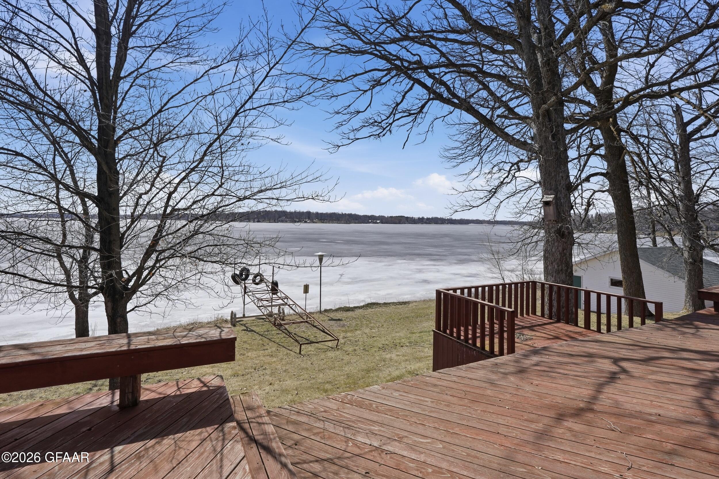 15707 SANDY BEACH Road SE