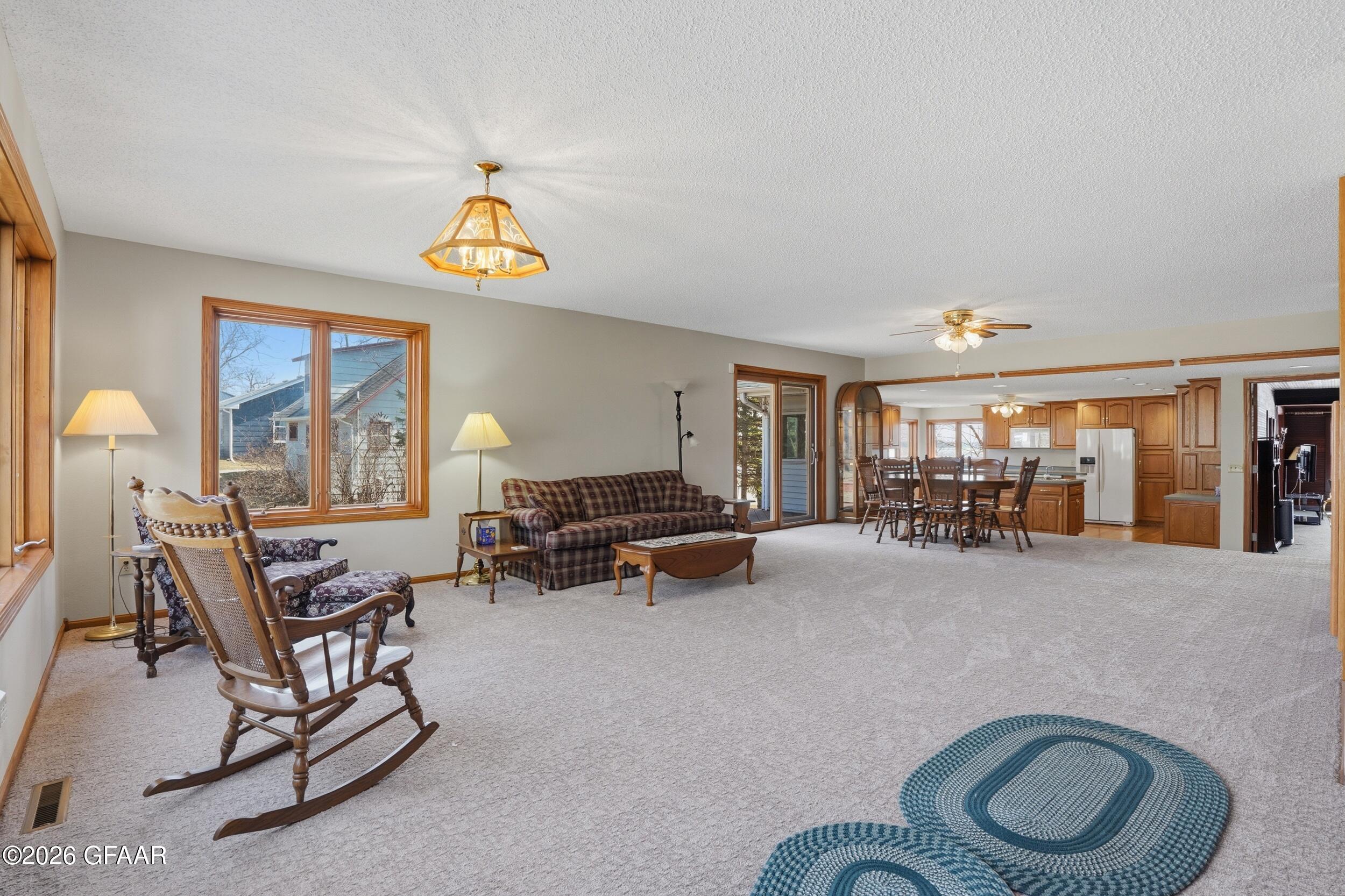 15707 SANDY BEACH Road SE