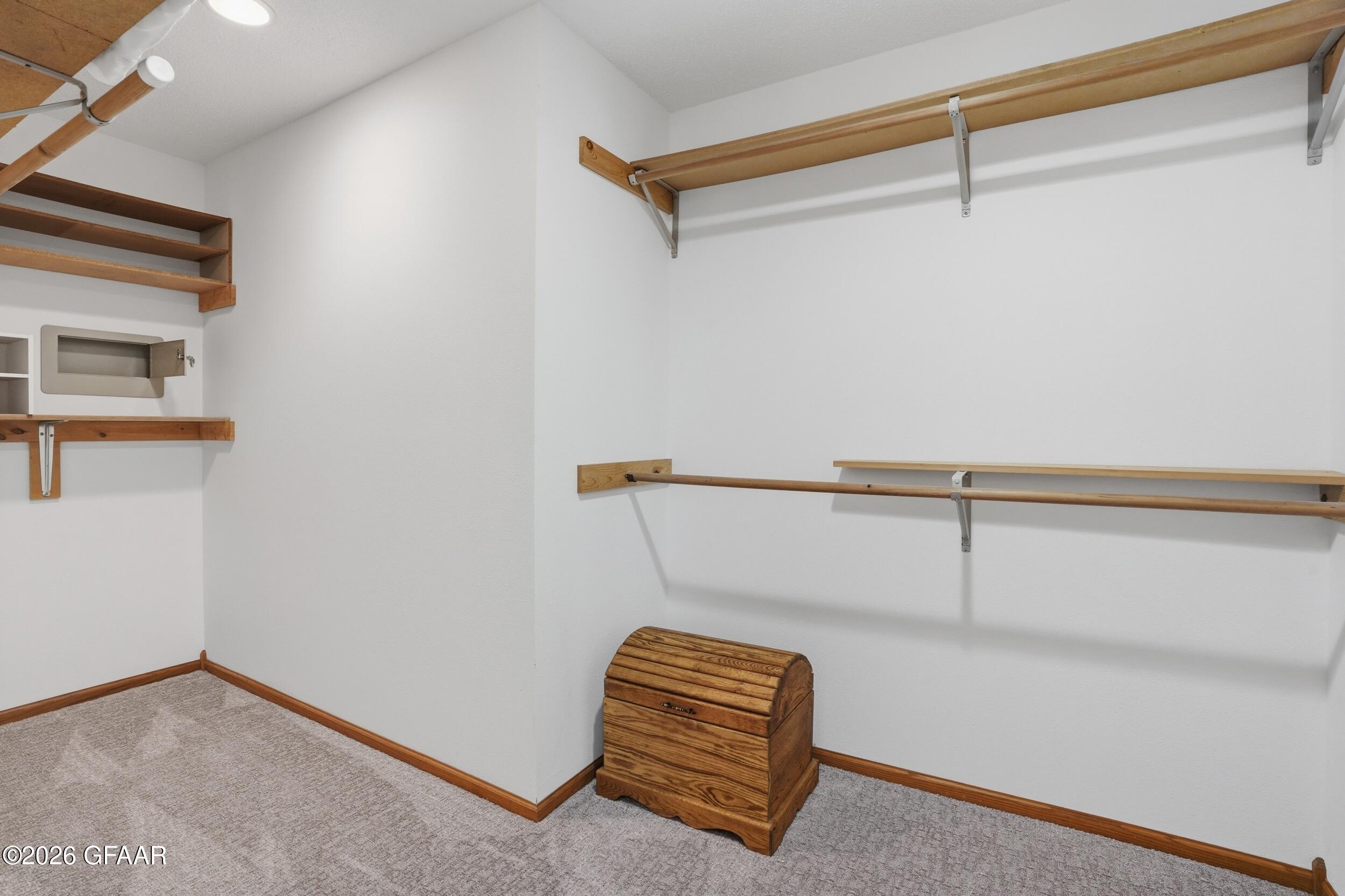 15707 SANDY BEACH Road SE