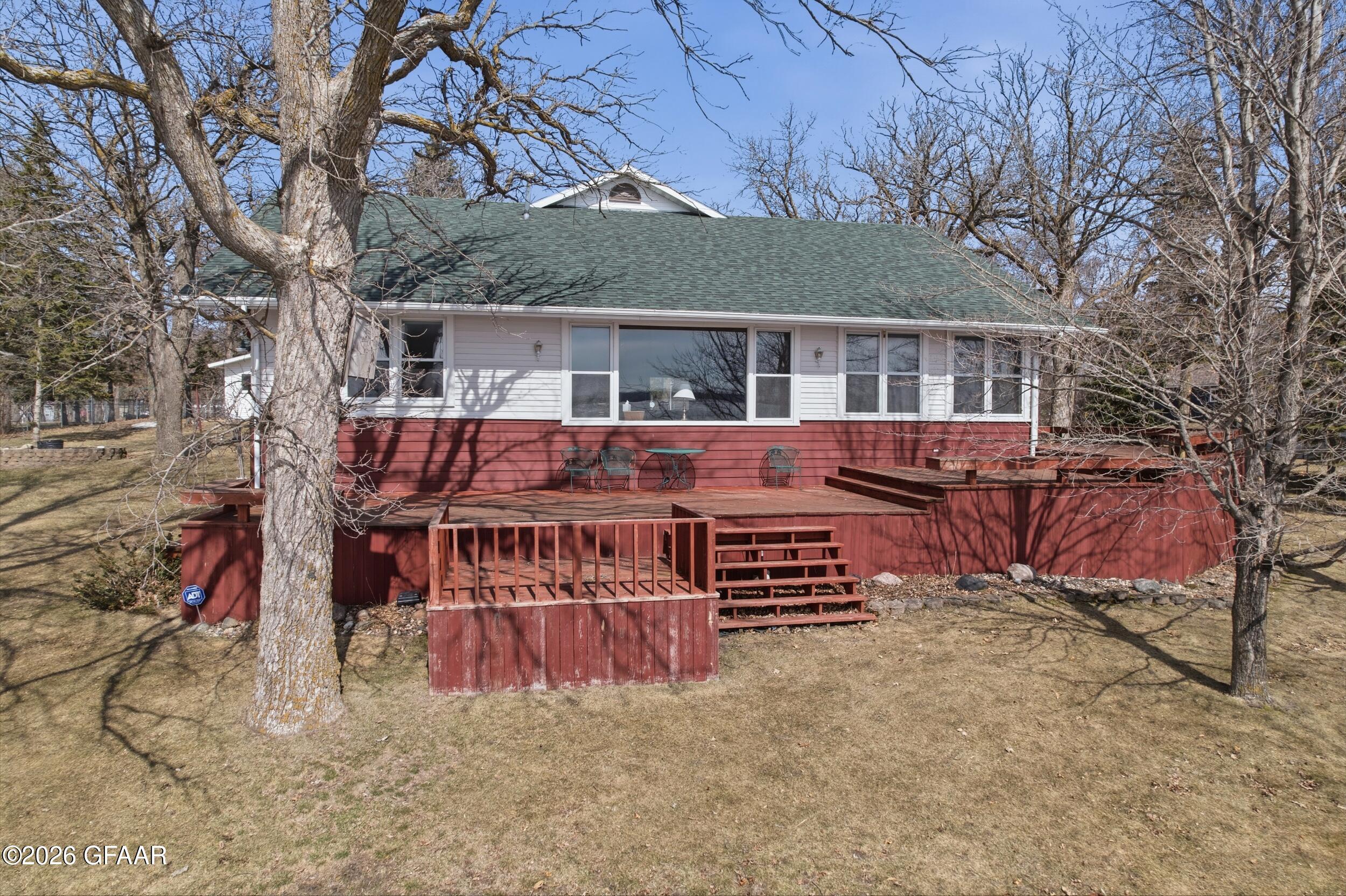 15707 SANDY BEACH Road SE