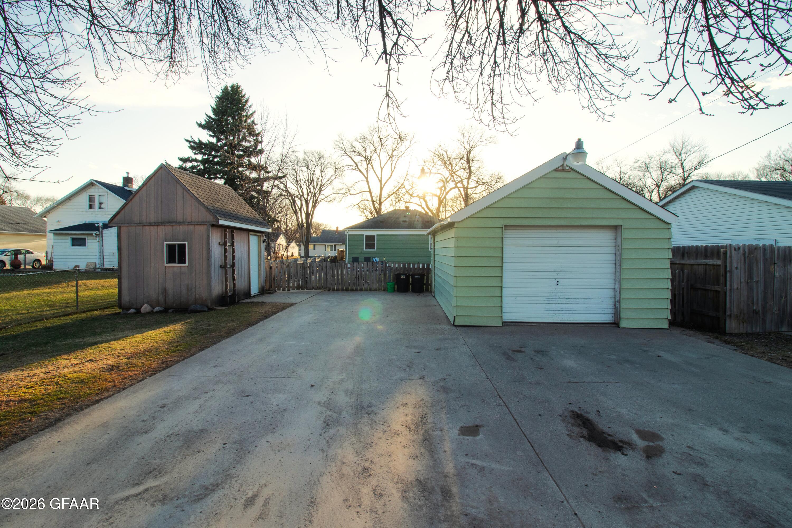 1313 CHERRY Street