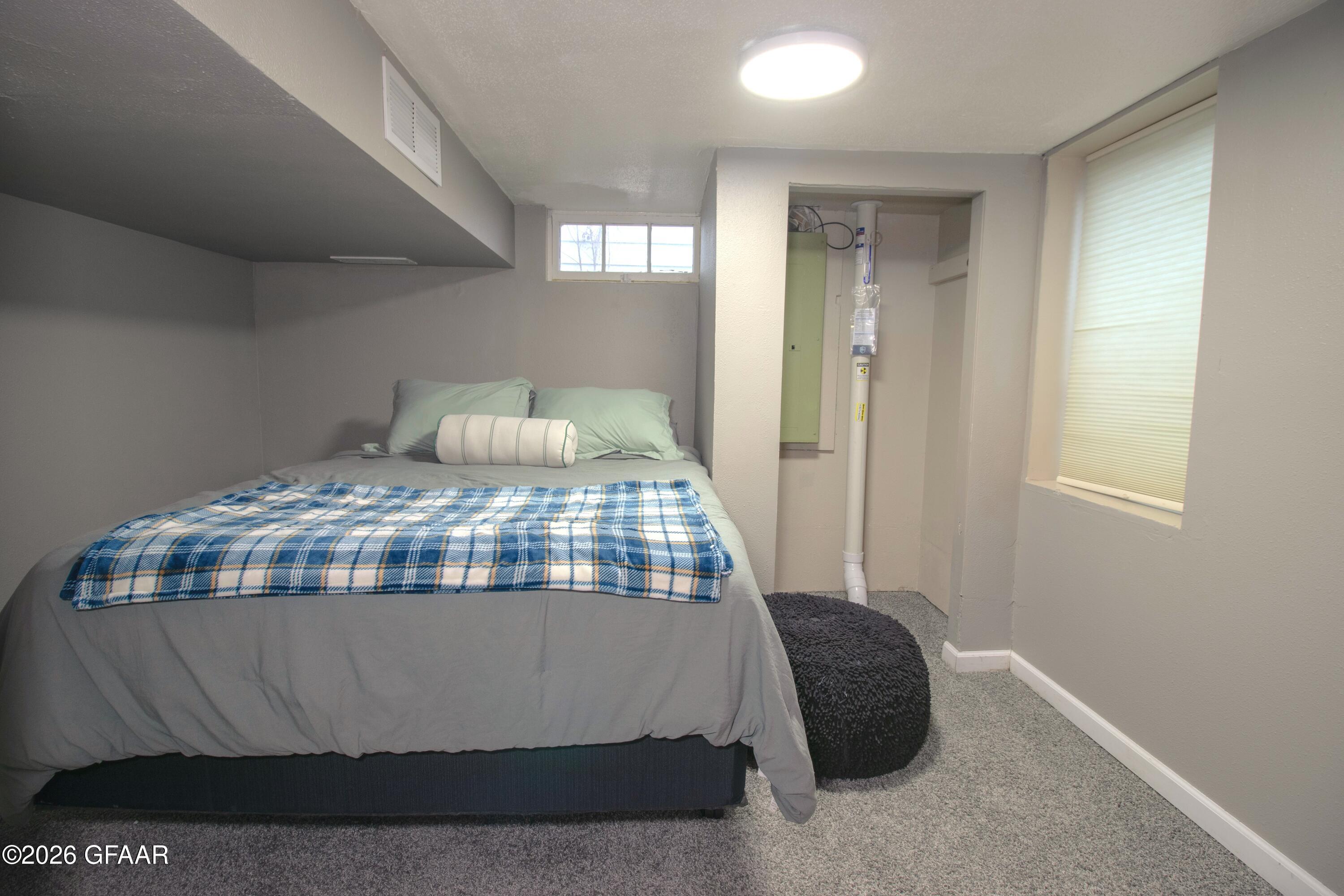 1313 CHERRY Street