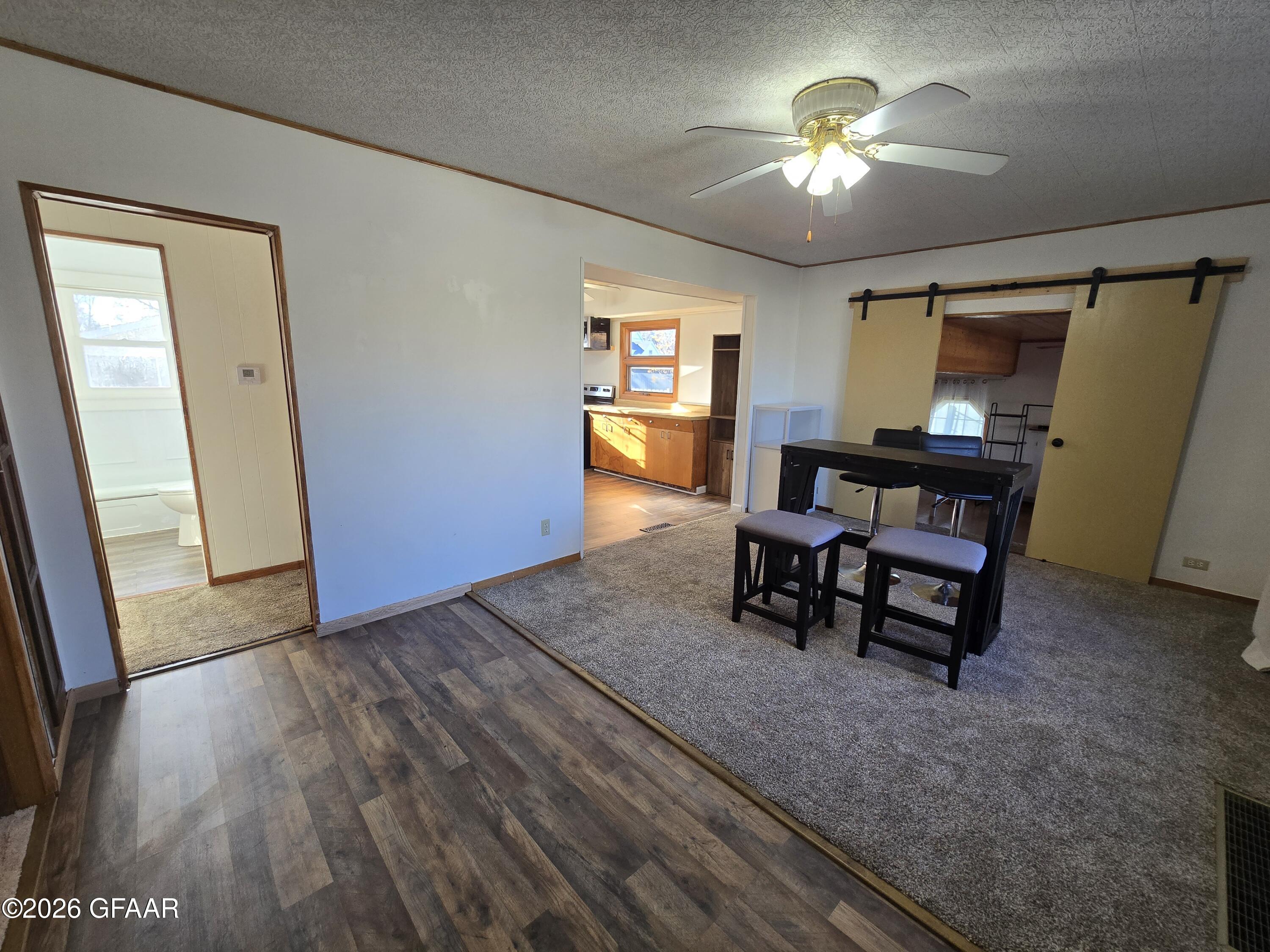204 2ND Street W