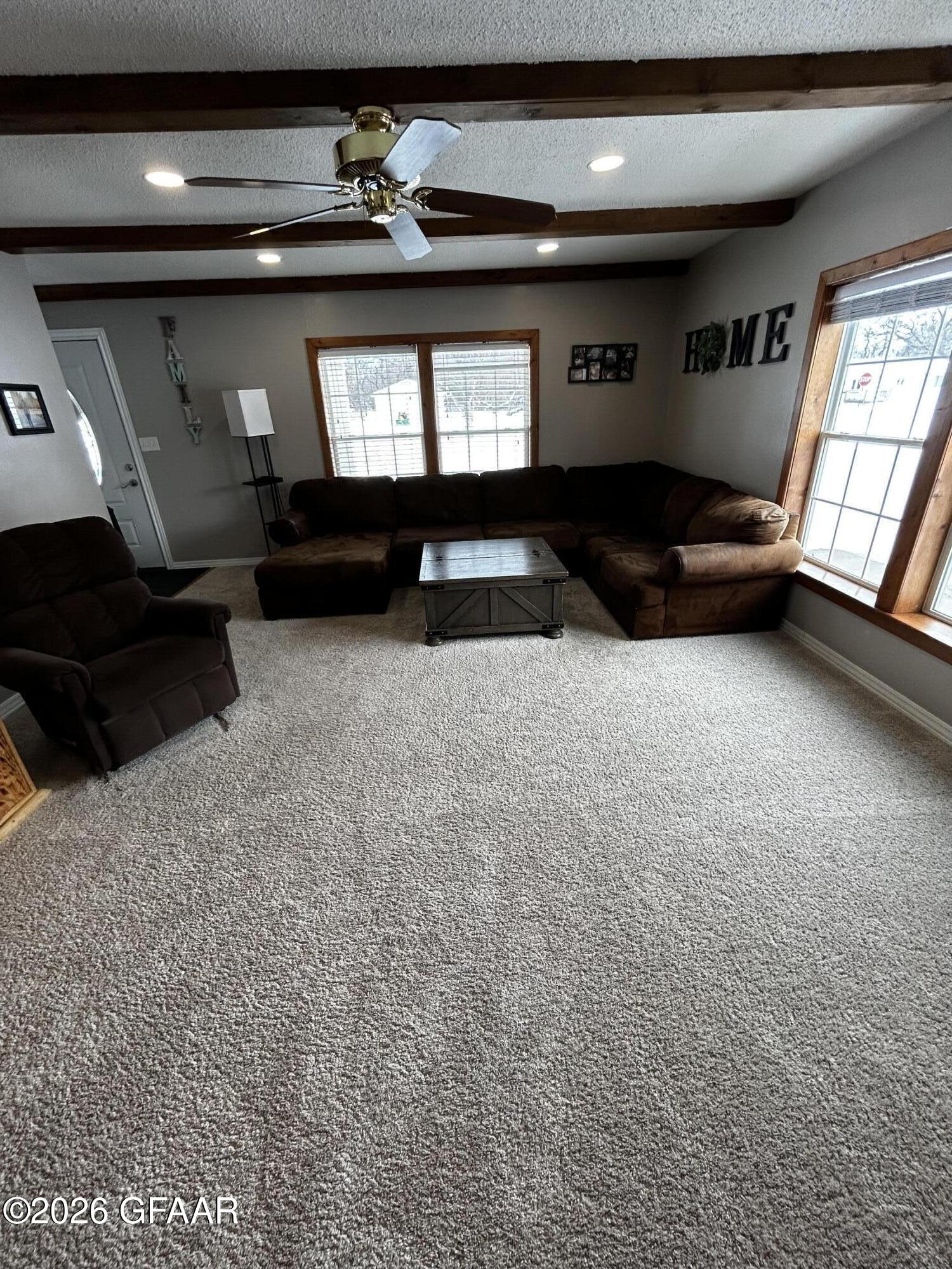 905 MINNESOTA Street