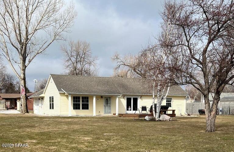 905 MINNESOTA Street