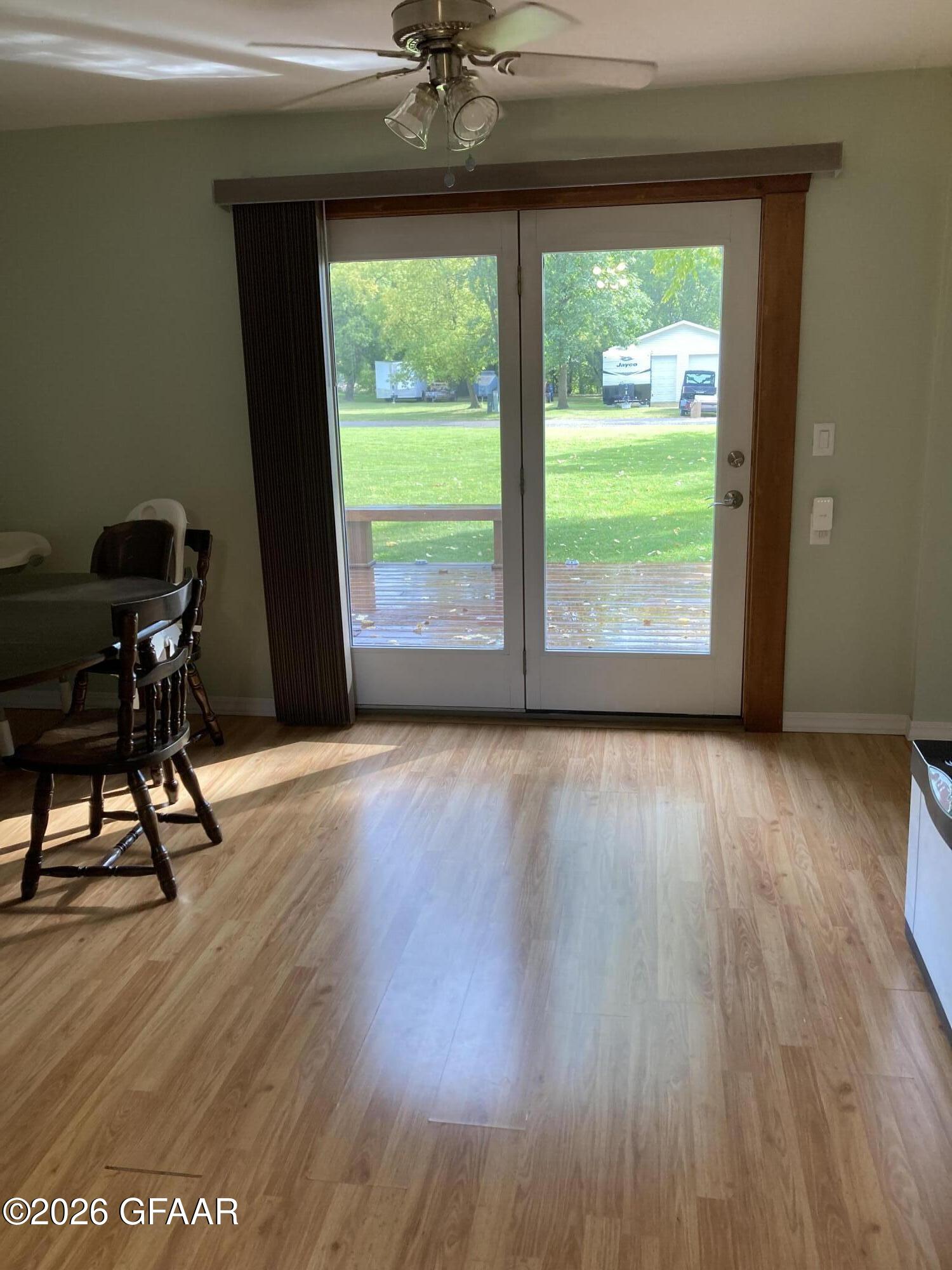 905 MINNESOTA Street