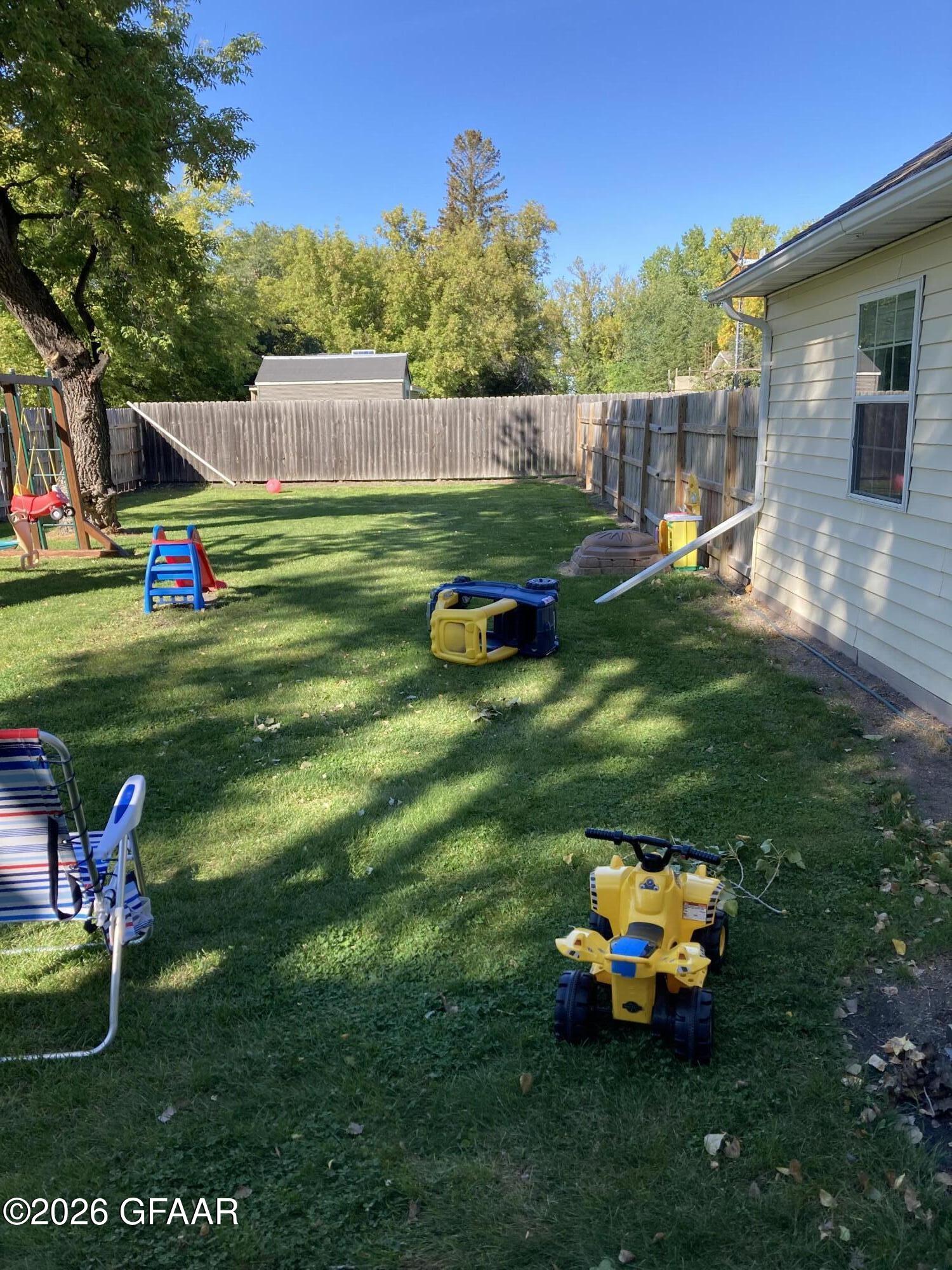 905 MINNESOTA Street