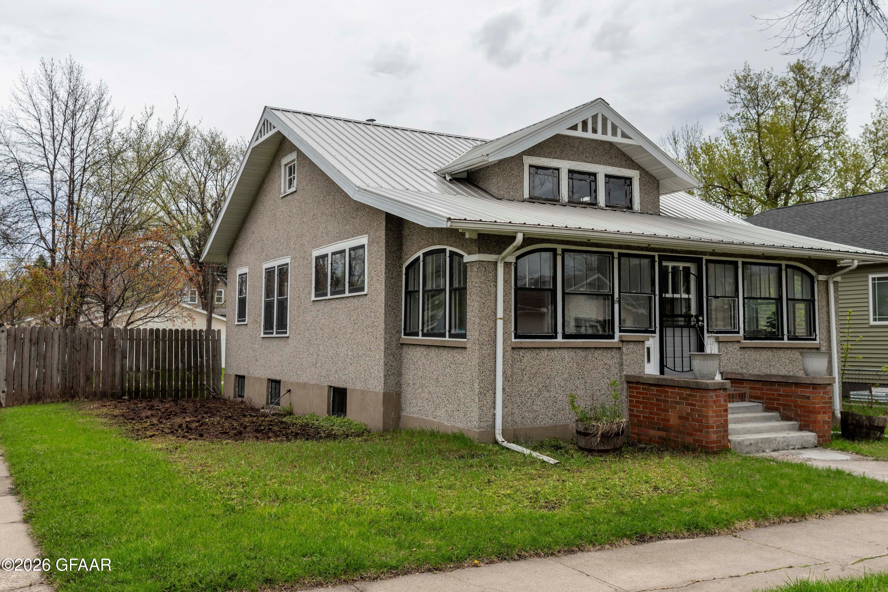 701 COTTONWOOD Street