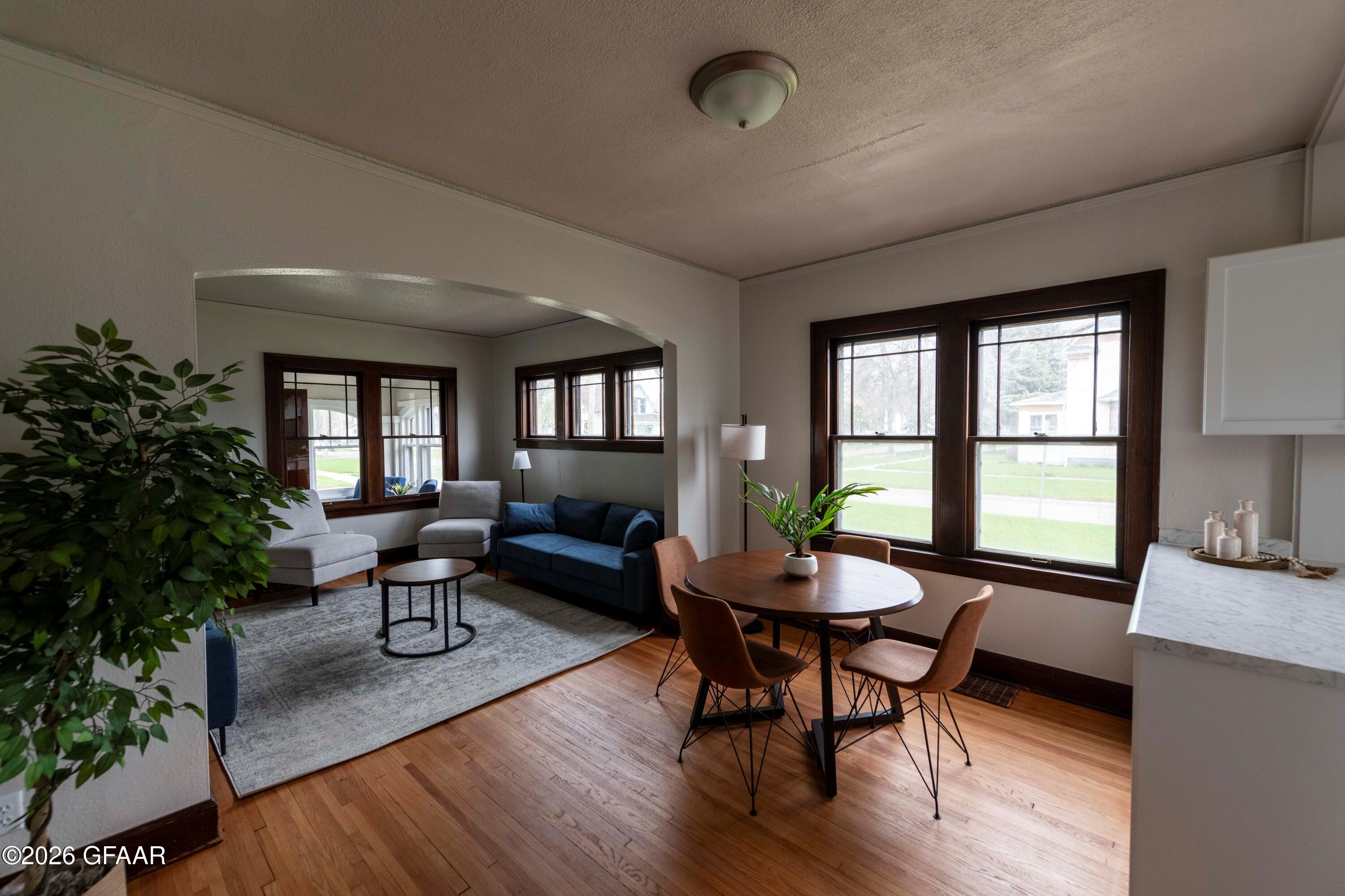 701 COTTONWOOD Street