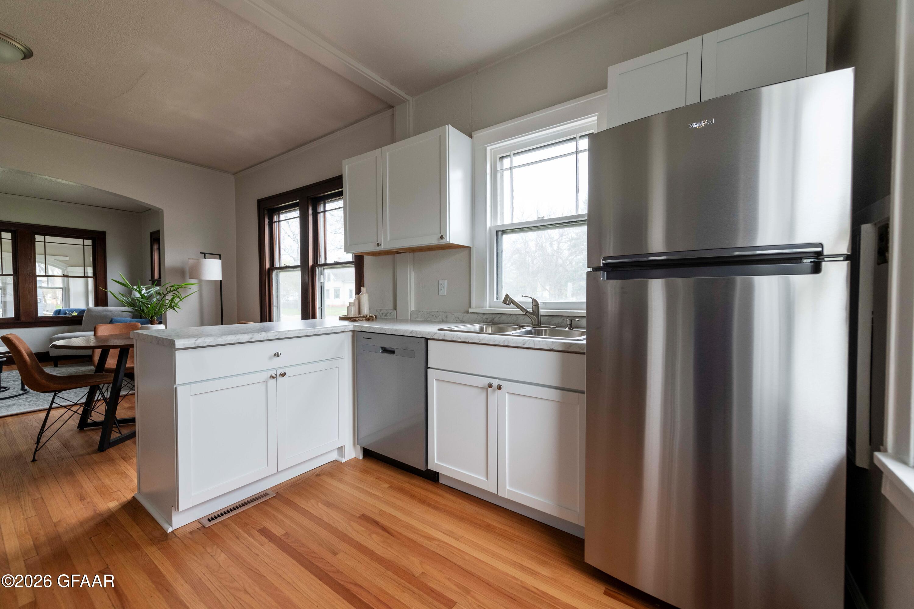 701 COTTONWOOD Street