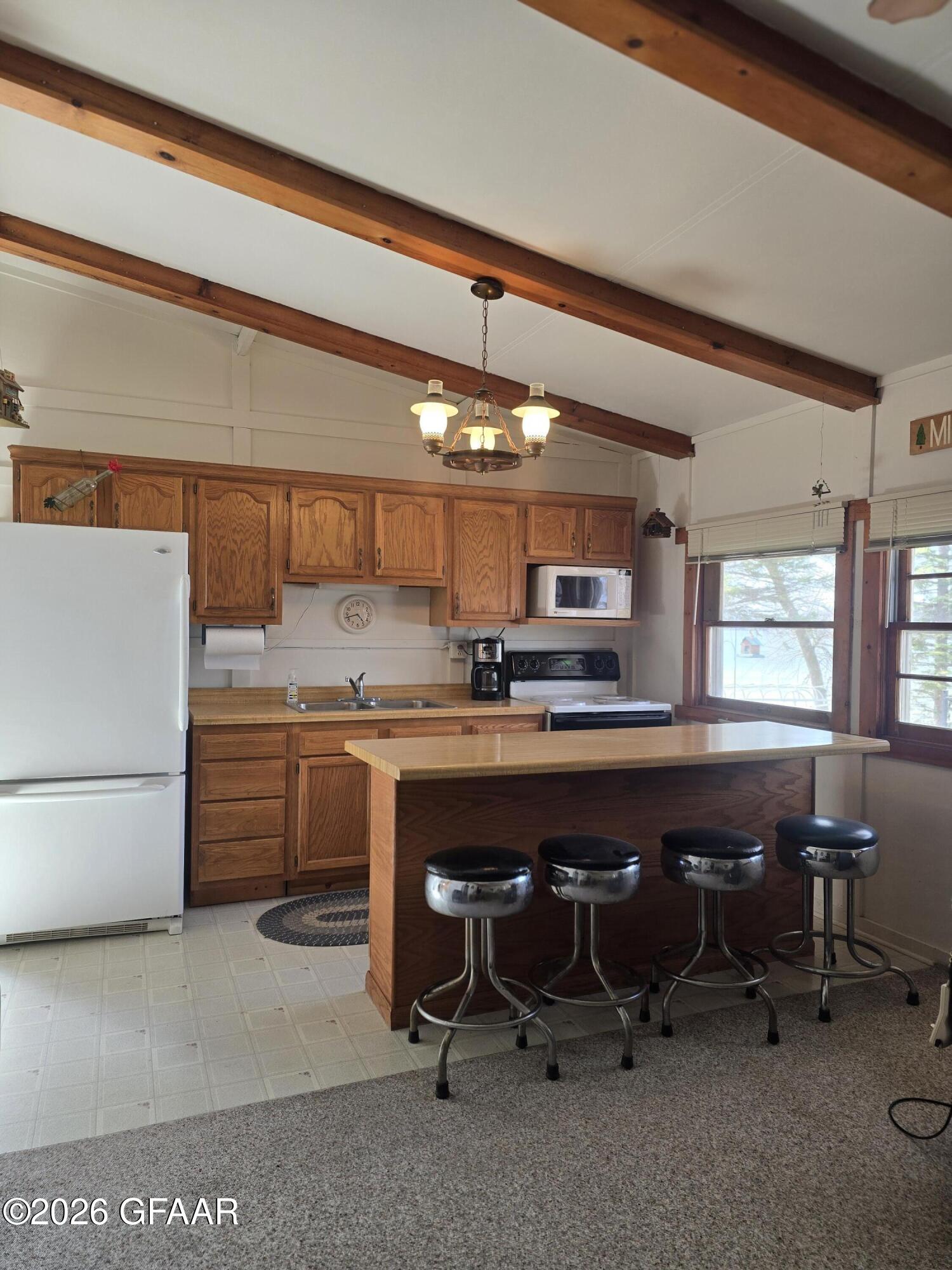 12824 MAPLE Street SE