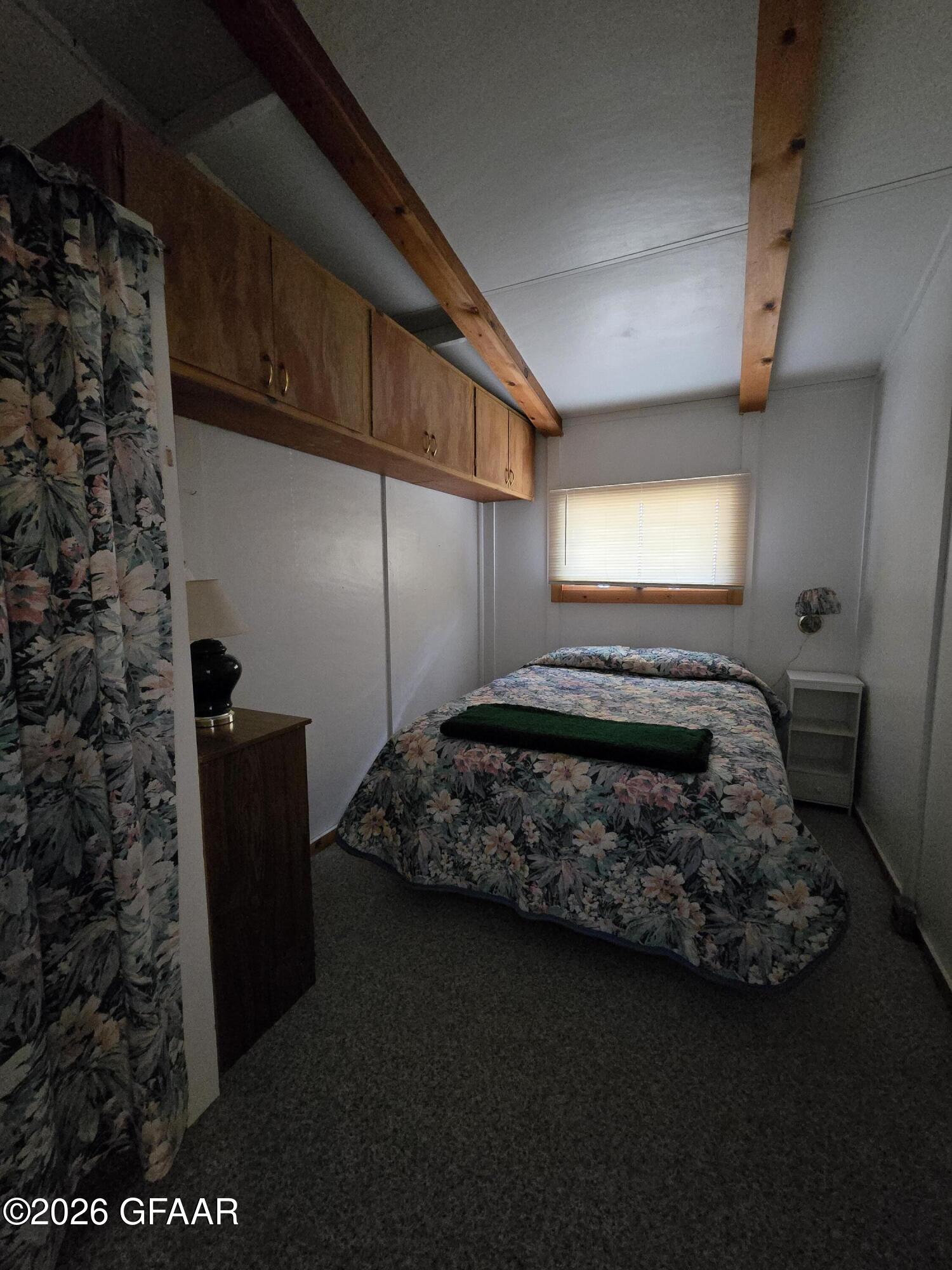 12824 MAPLE Street SE