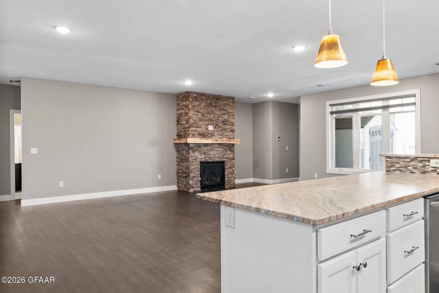 3801 DIAMOND Drive