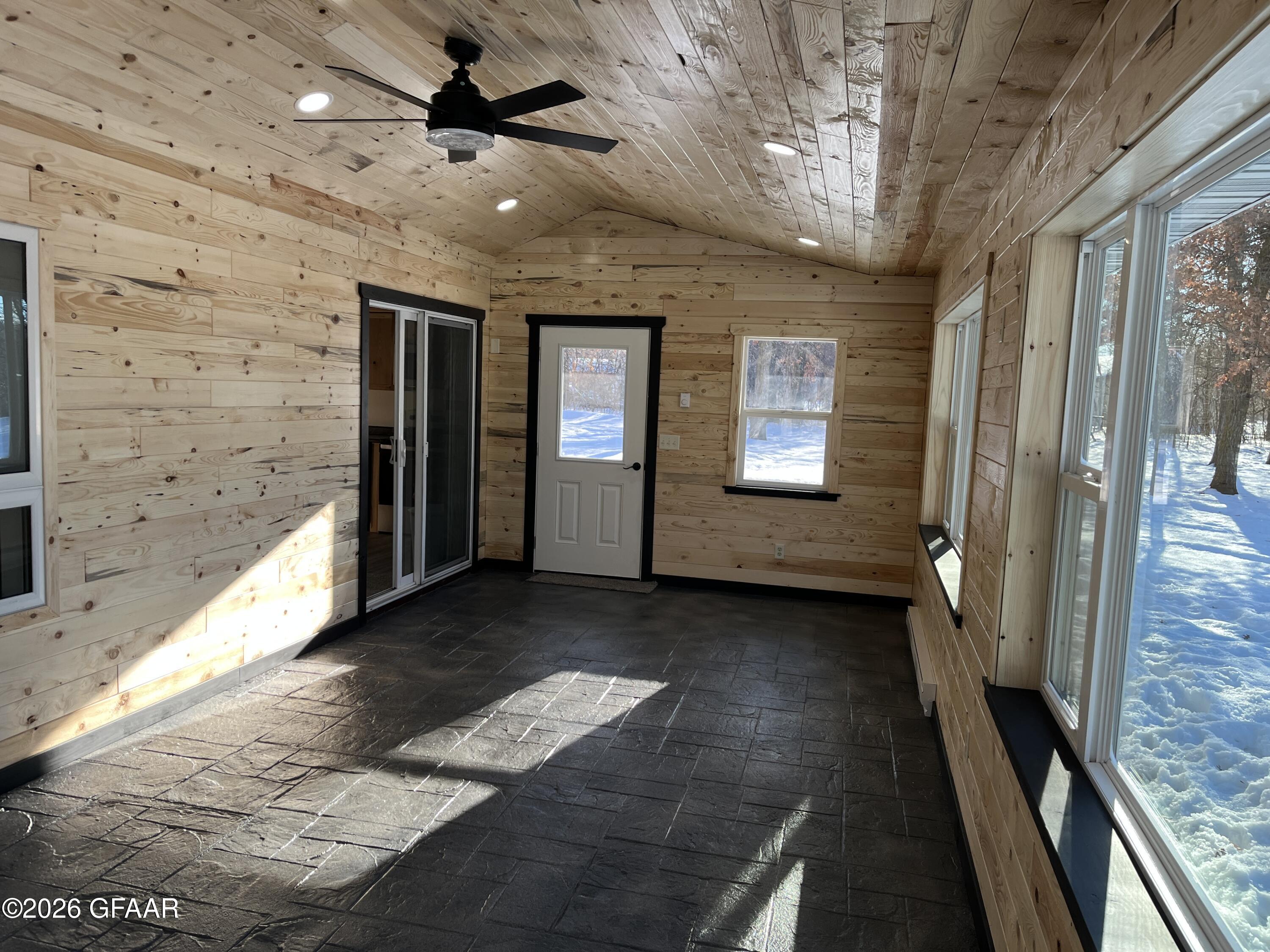 14073 RED OAK Road SE