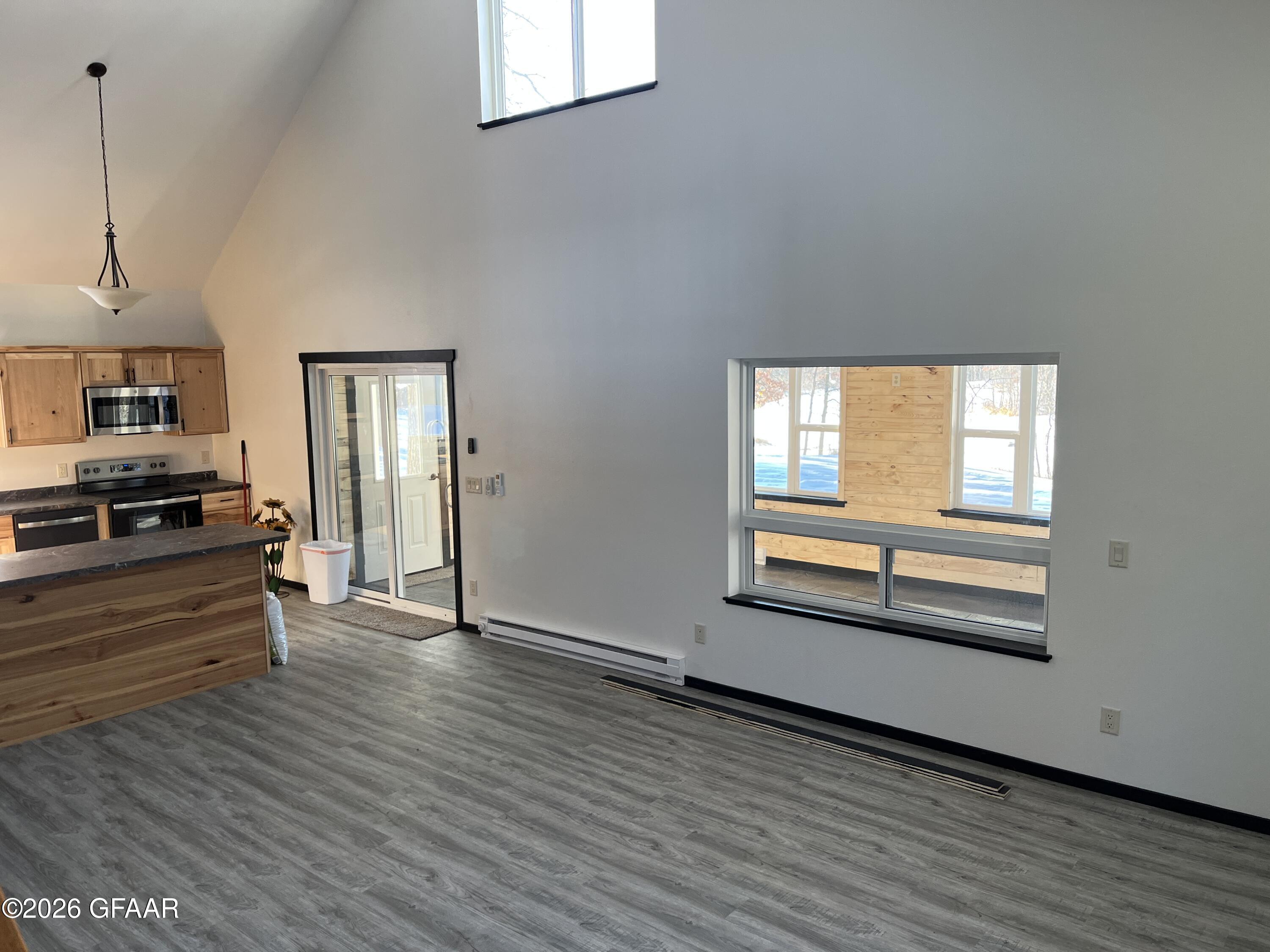 14073 RED OAK Road SE