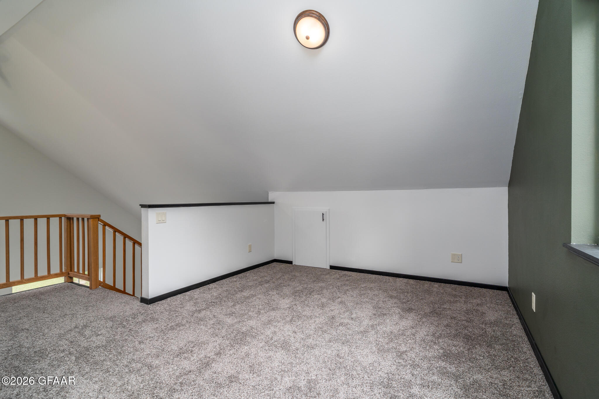 14073 RED OAK Road SE