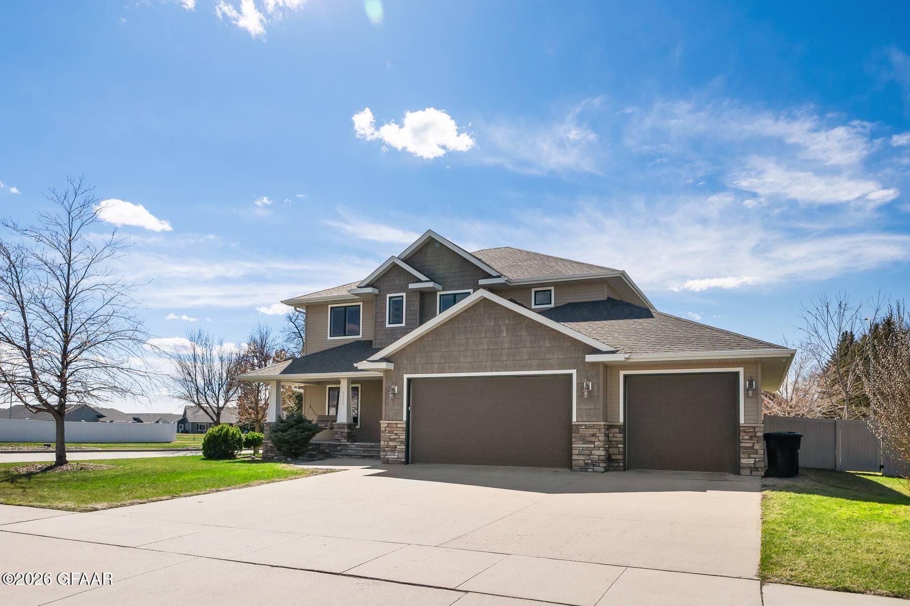 5690 PRAIRIEWOOD Drive W