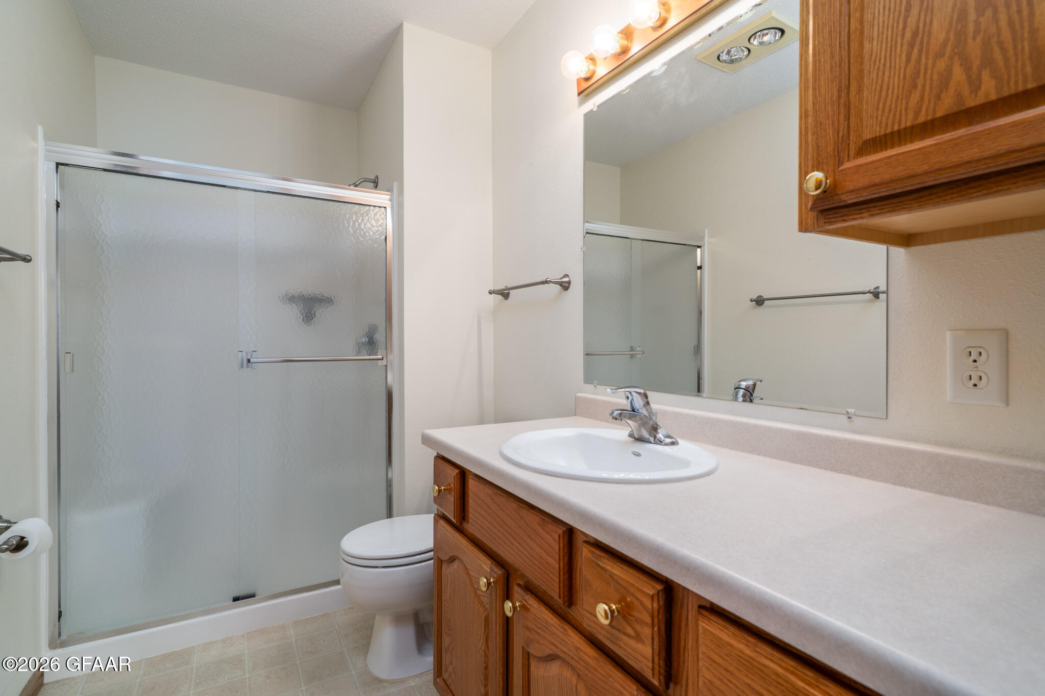 417 CRESTWOOD Court SE