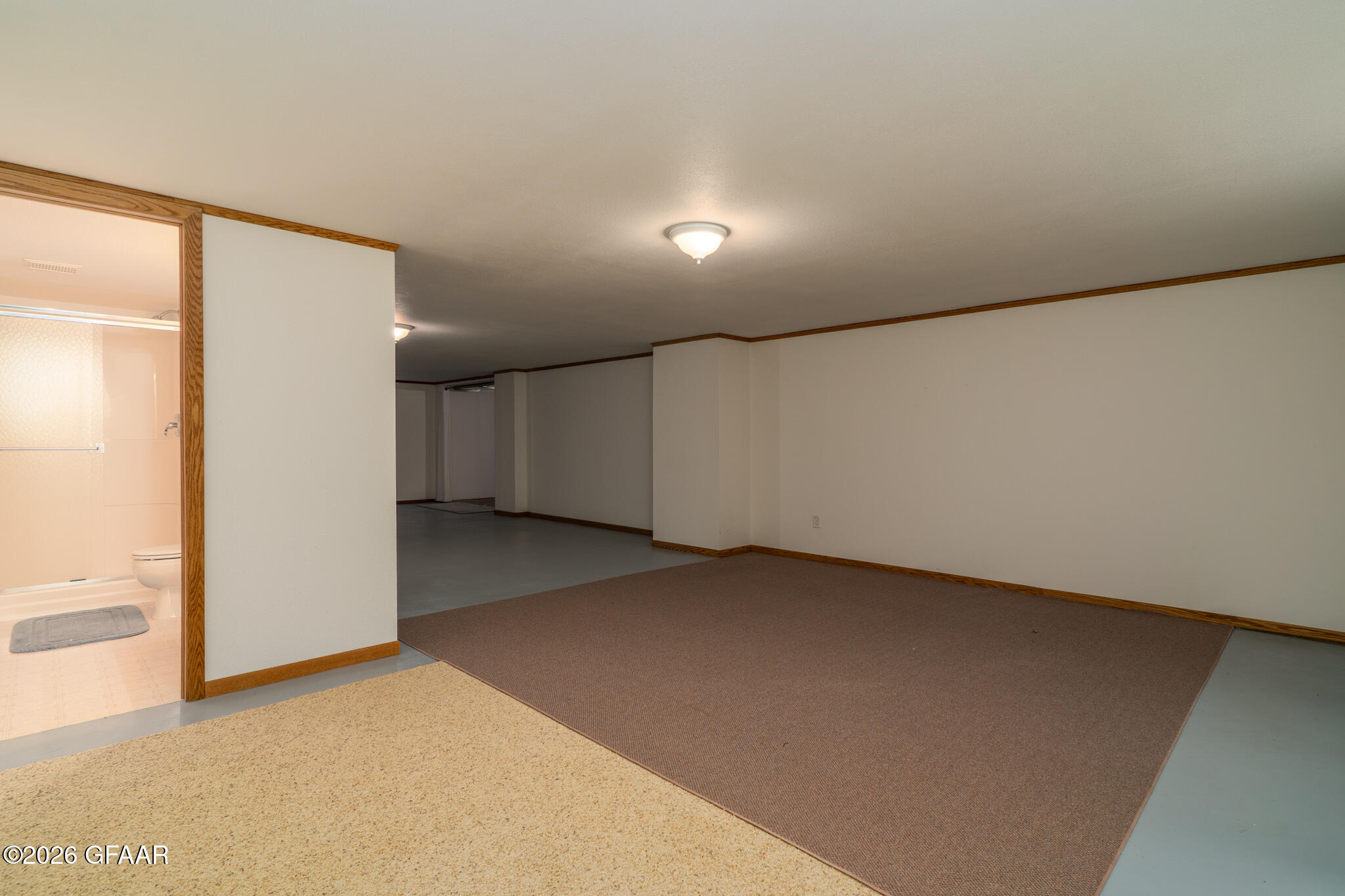 417 CRESTWOOD Court SE