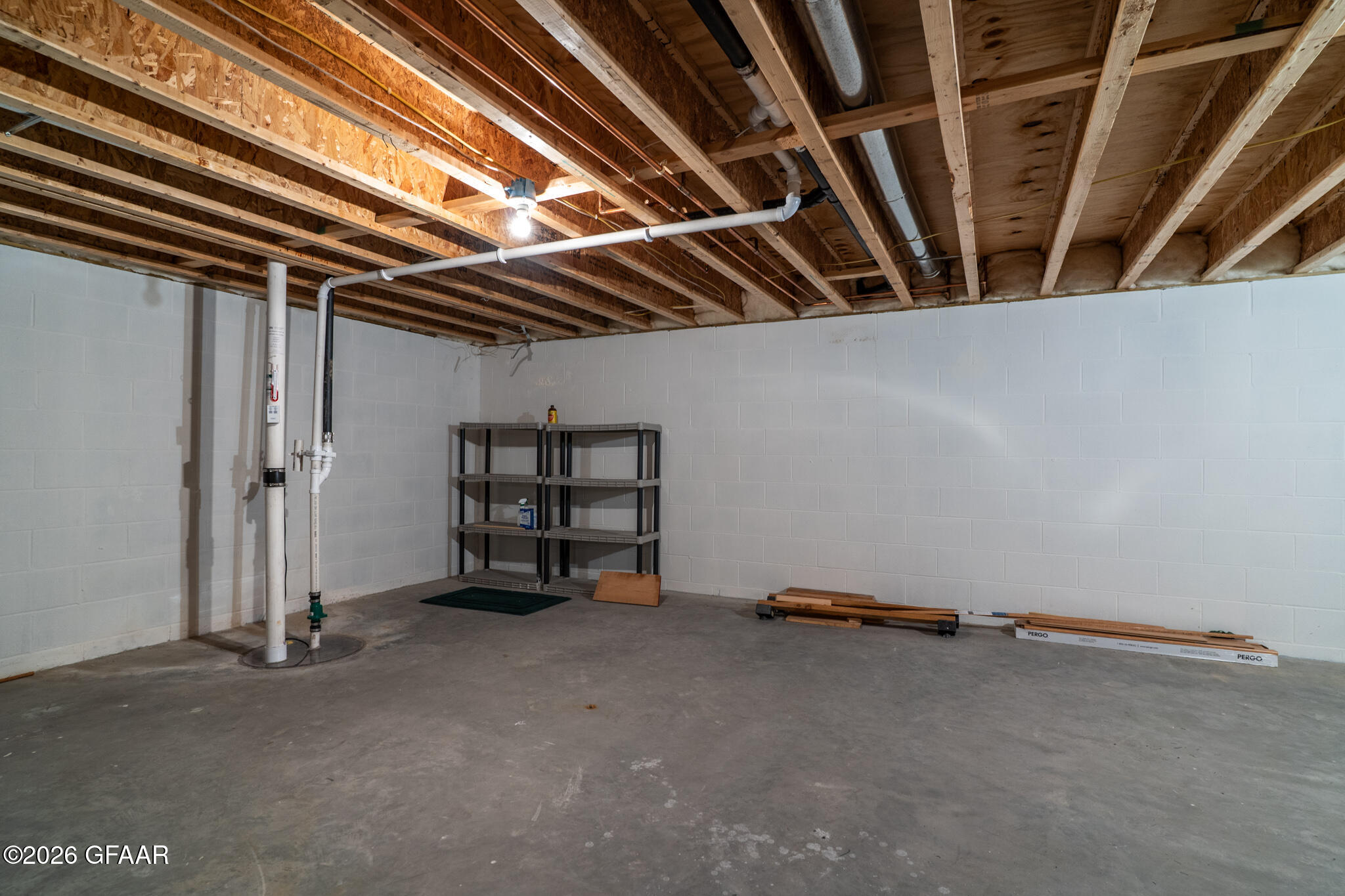 417 CRESTWOOD Court SE