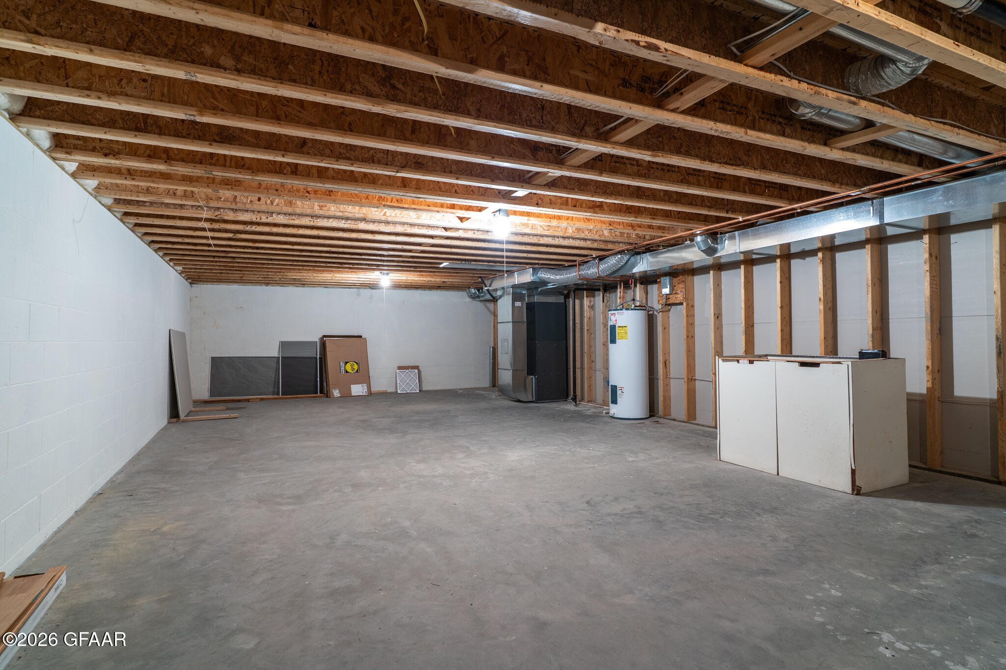 417 CRESTWOOD Court SE