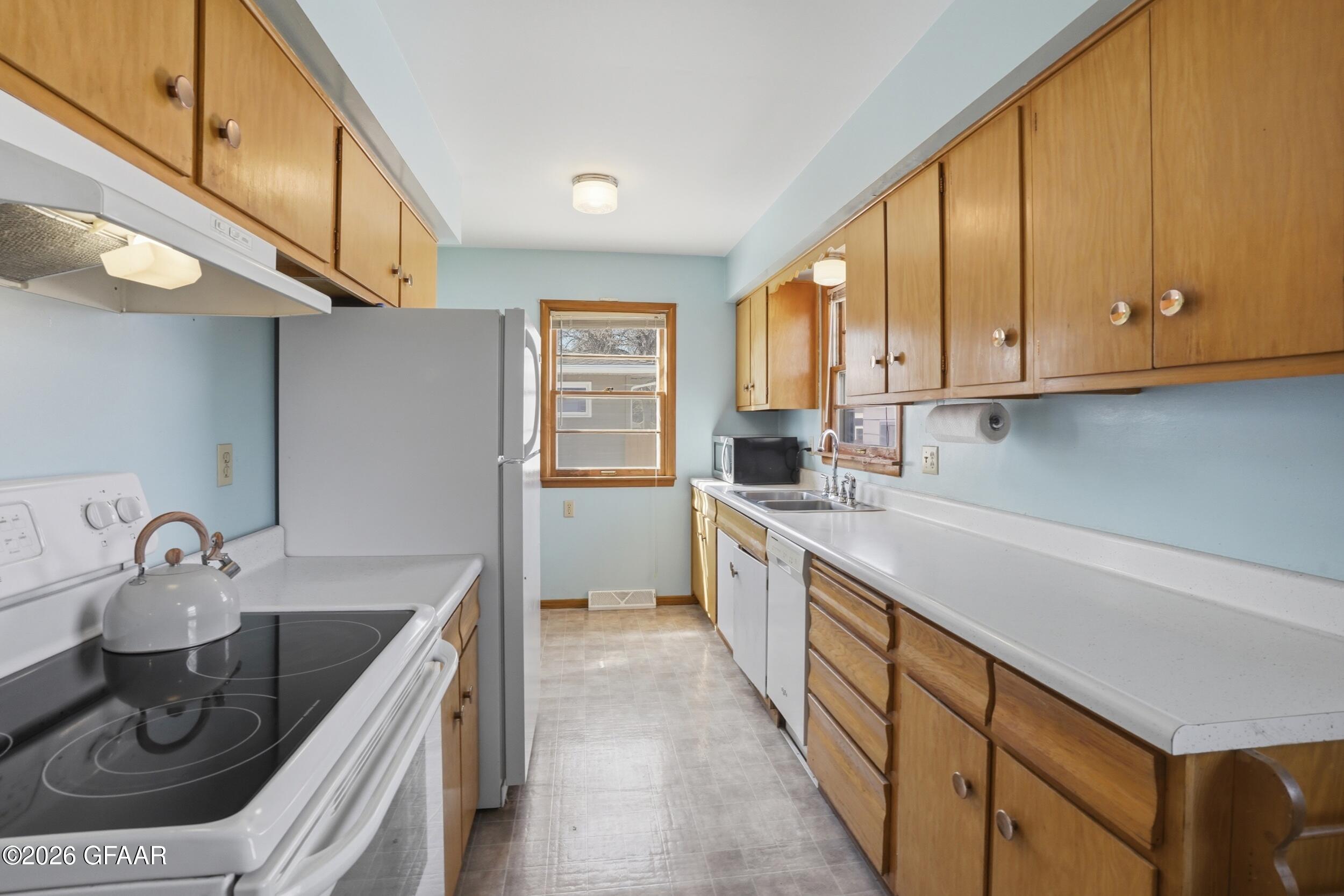 1902 17TH Street