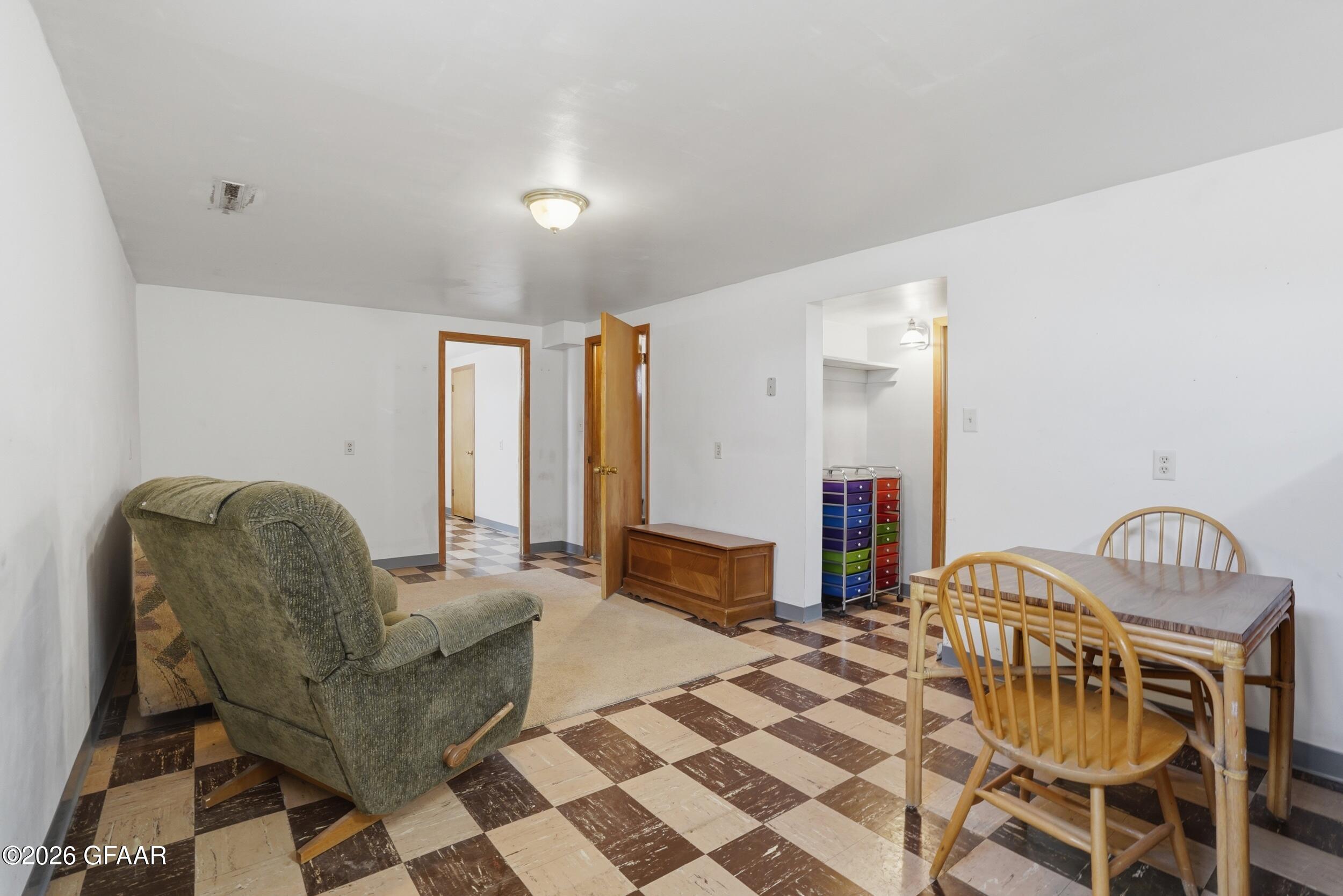 1902 17TH Street