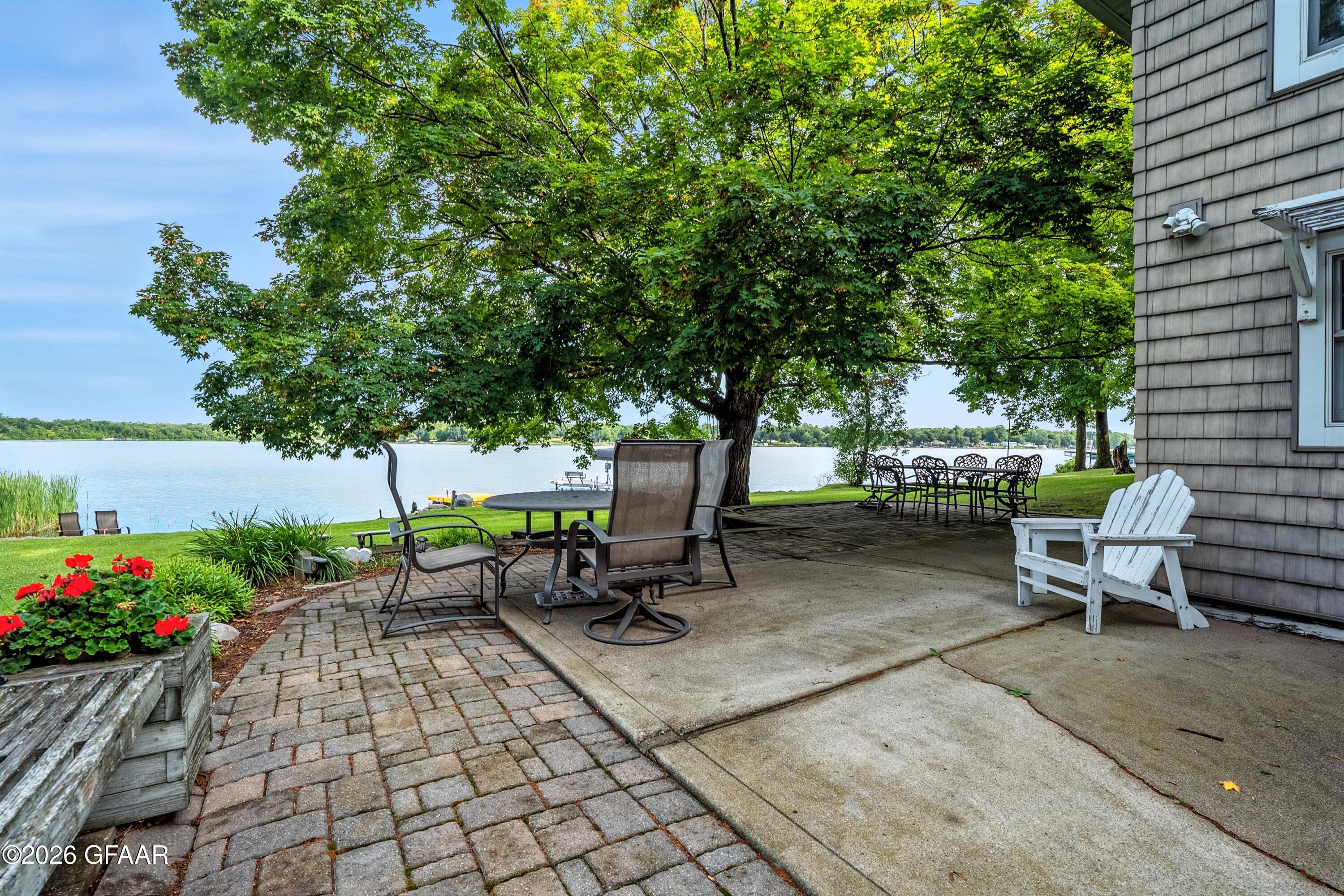 14316 MAPLE Drive SE