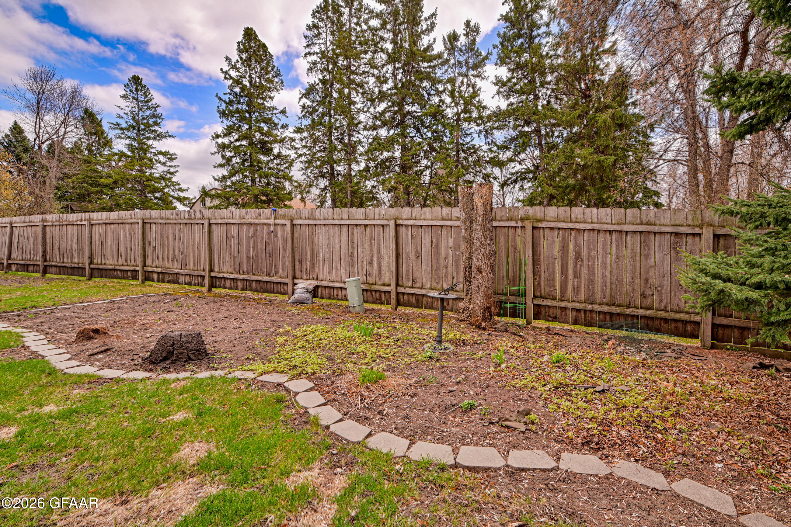 2837 KNIGHT Drive