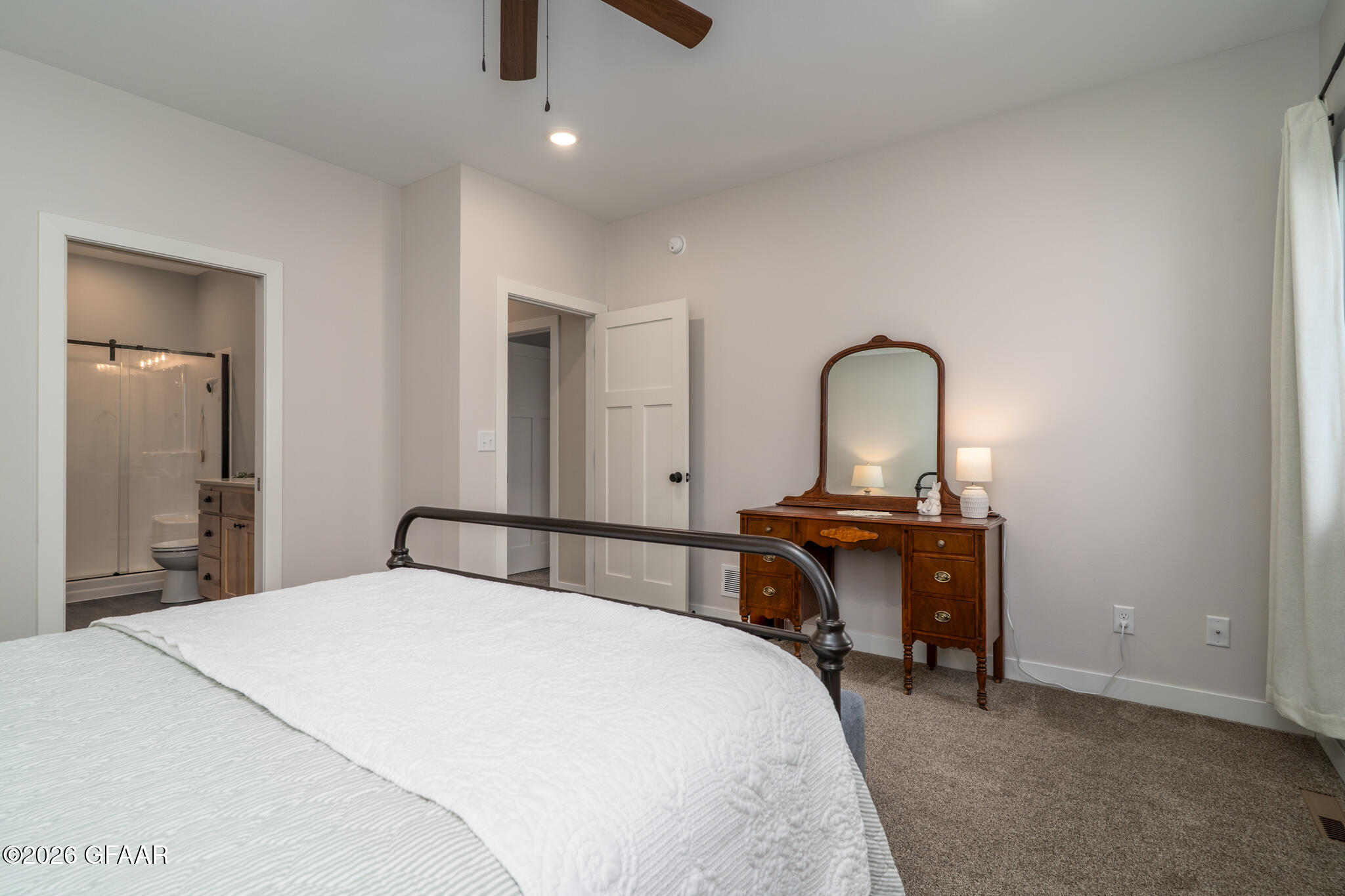 3001 44TH Avenue S