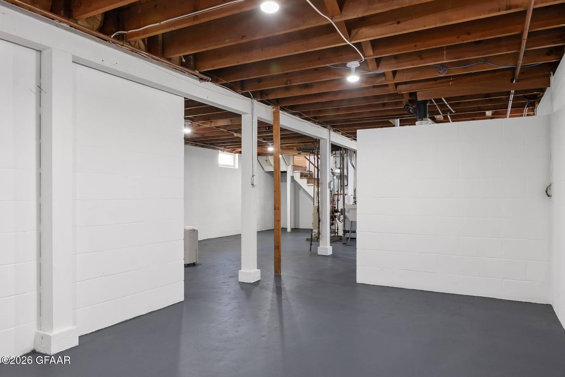 1208 WALNUT Street