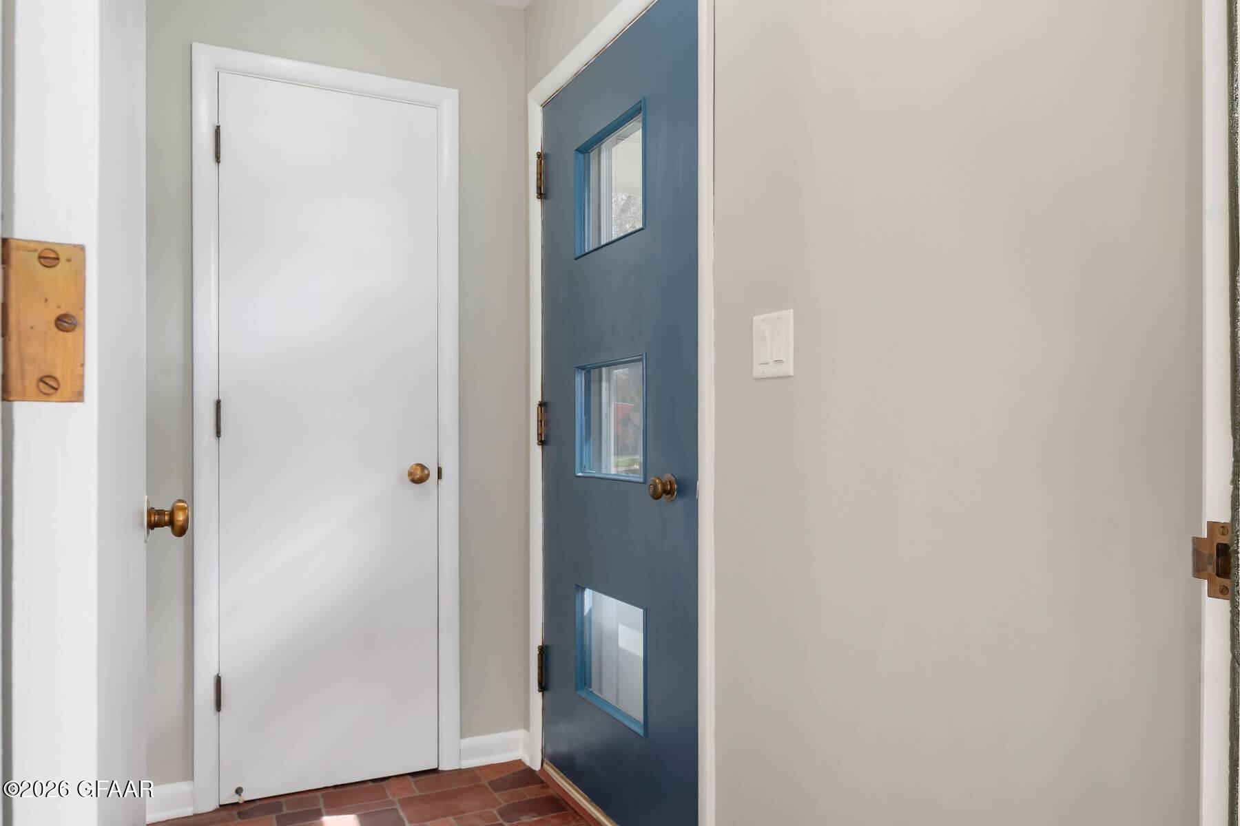 1208 WALNUT Street