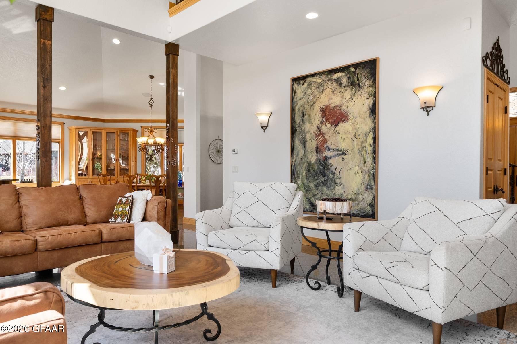 6351 DRIFTWOOD Drive