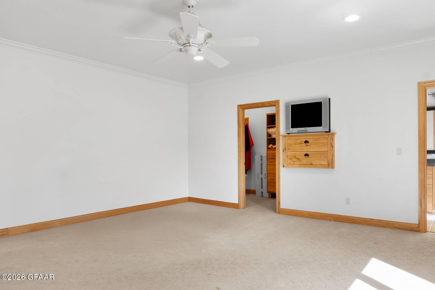 6351 DRIFTWOOD Drive