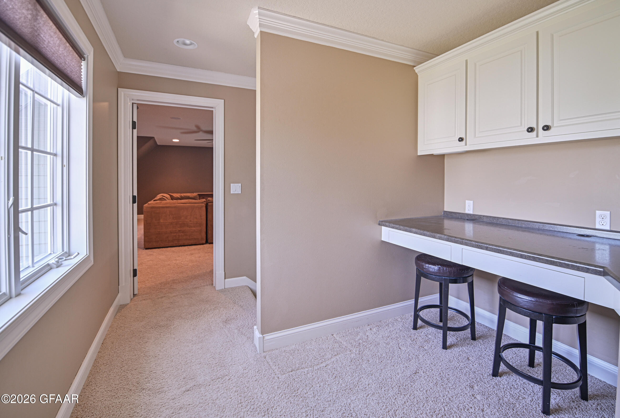 738 VINEYARD Circle
